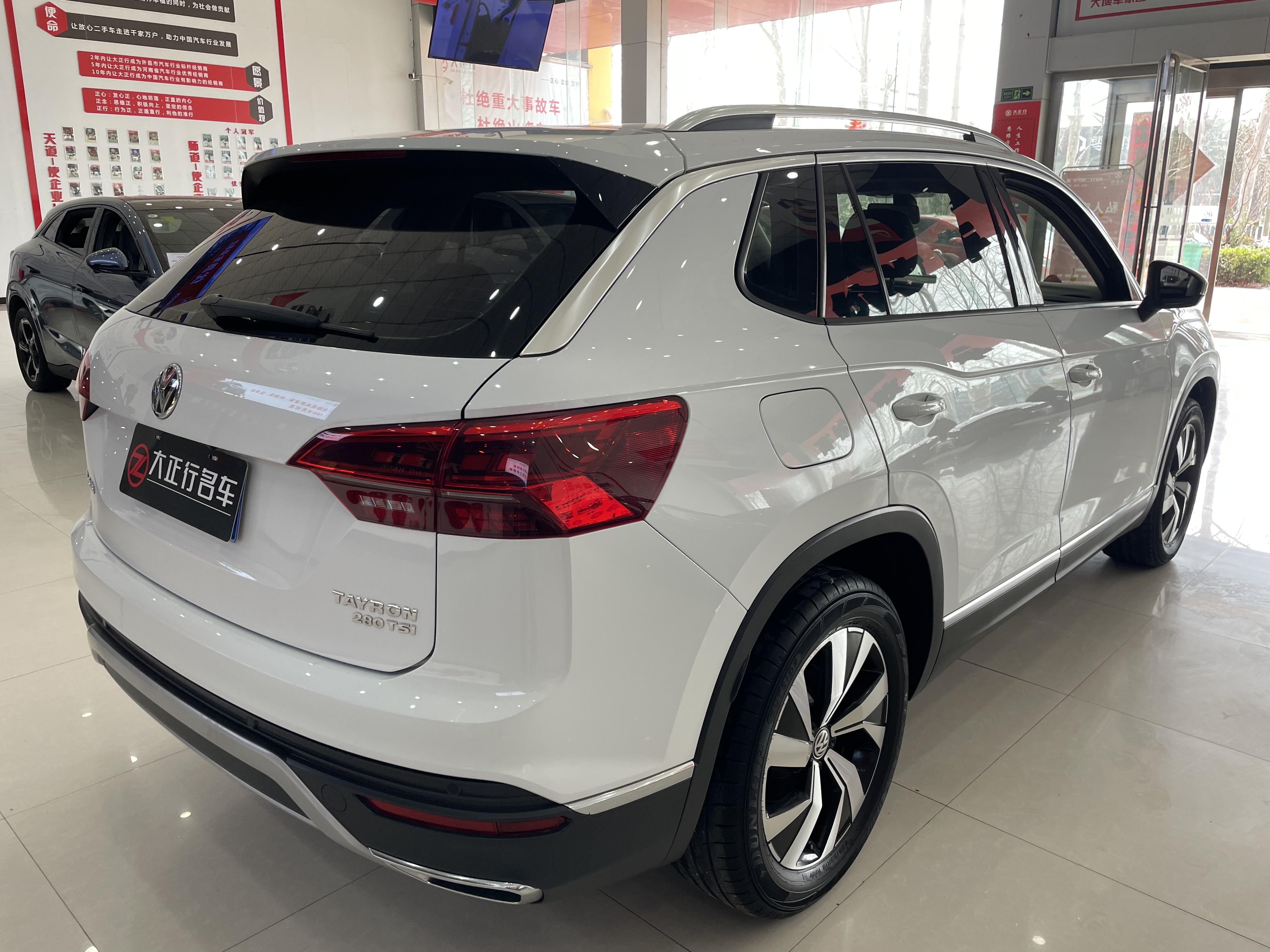 Volkswagen Tayron 2019 car image #4