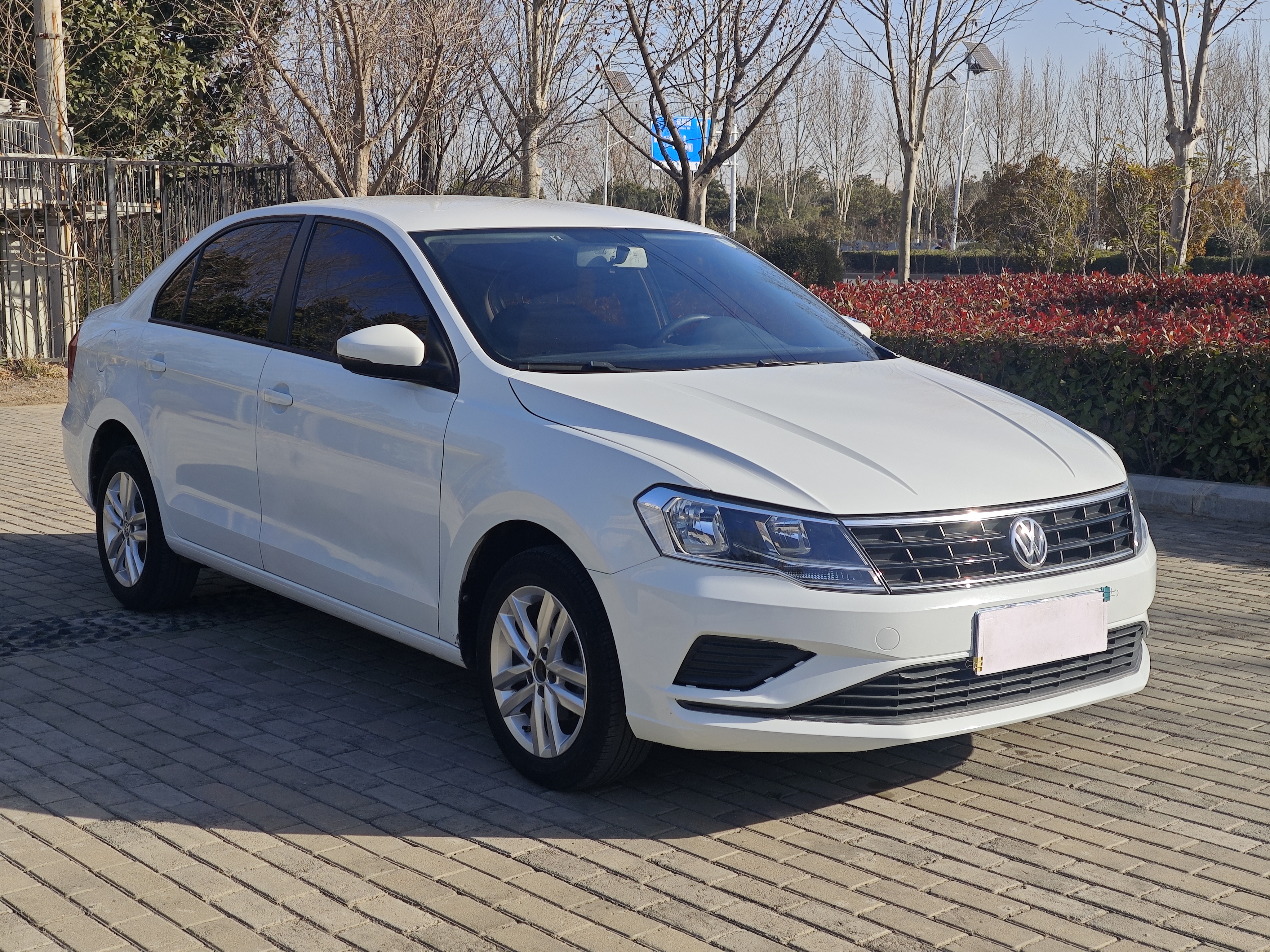 Volkswagen Jetta 2019 immagine di auto #4