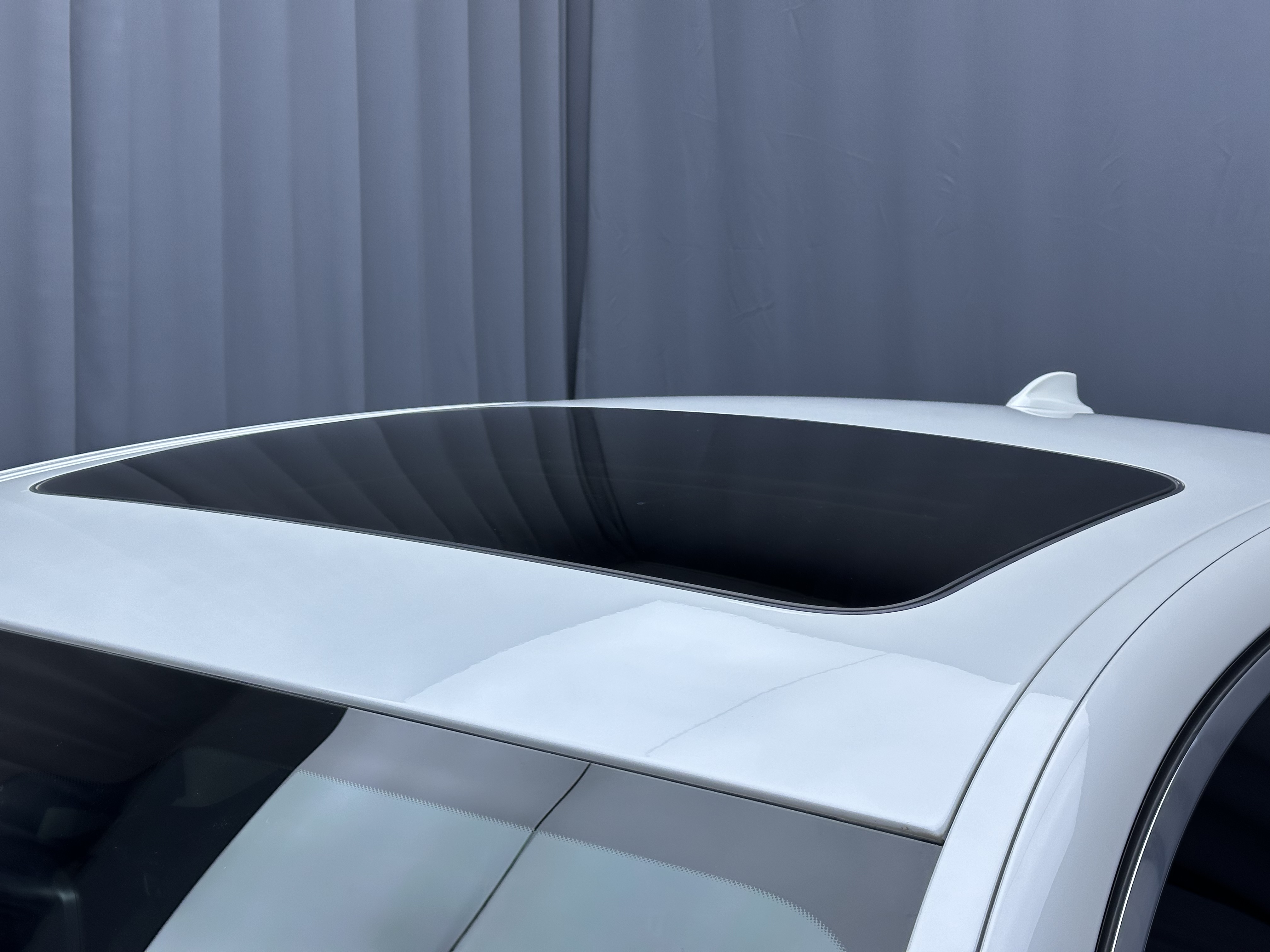 BMW 5 Series 2019 #4 BMW 5 Series 2019 car image #4