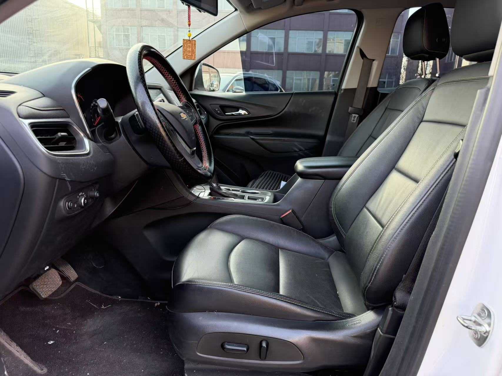 Chevrolet Equinox 2020 #4 Chevrolet Equinox 2020 car image #4