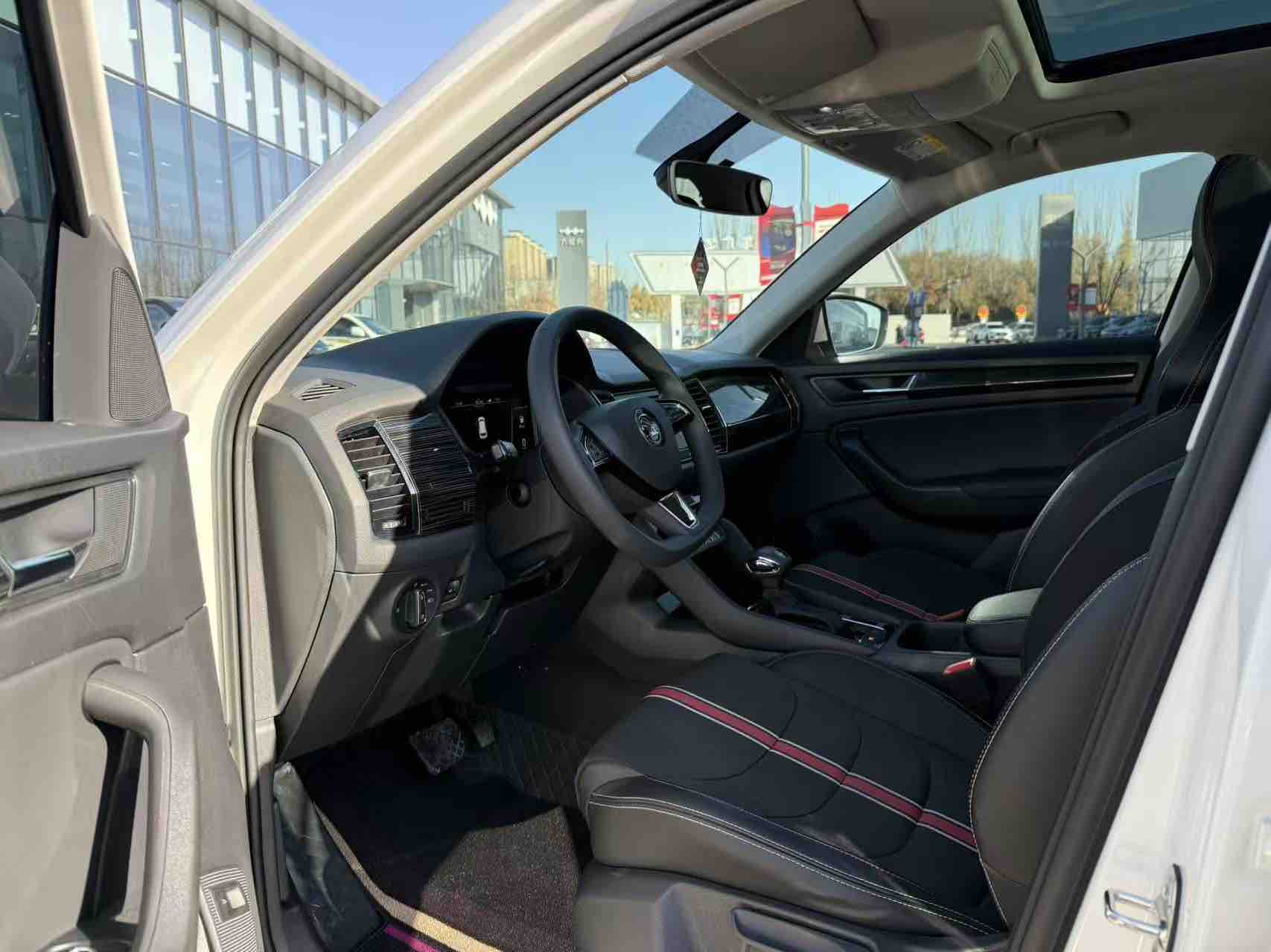 Skoda Kodiaq GT 2020 صورة سيارة #4