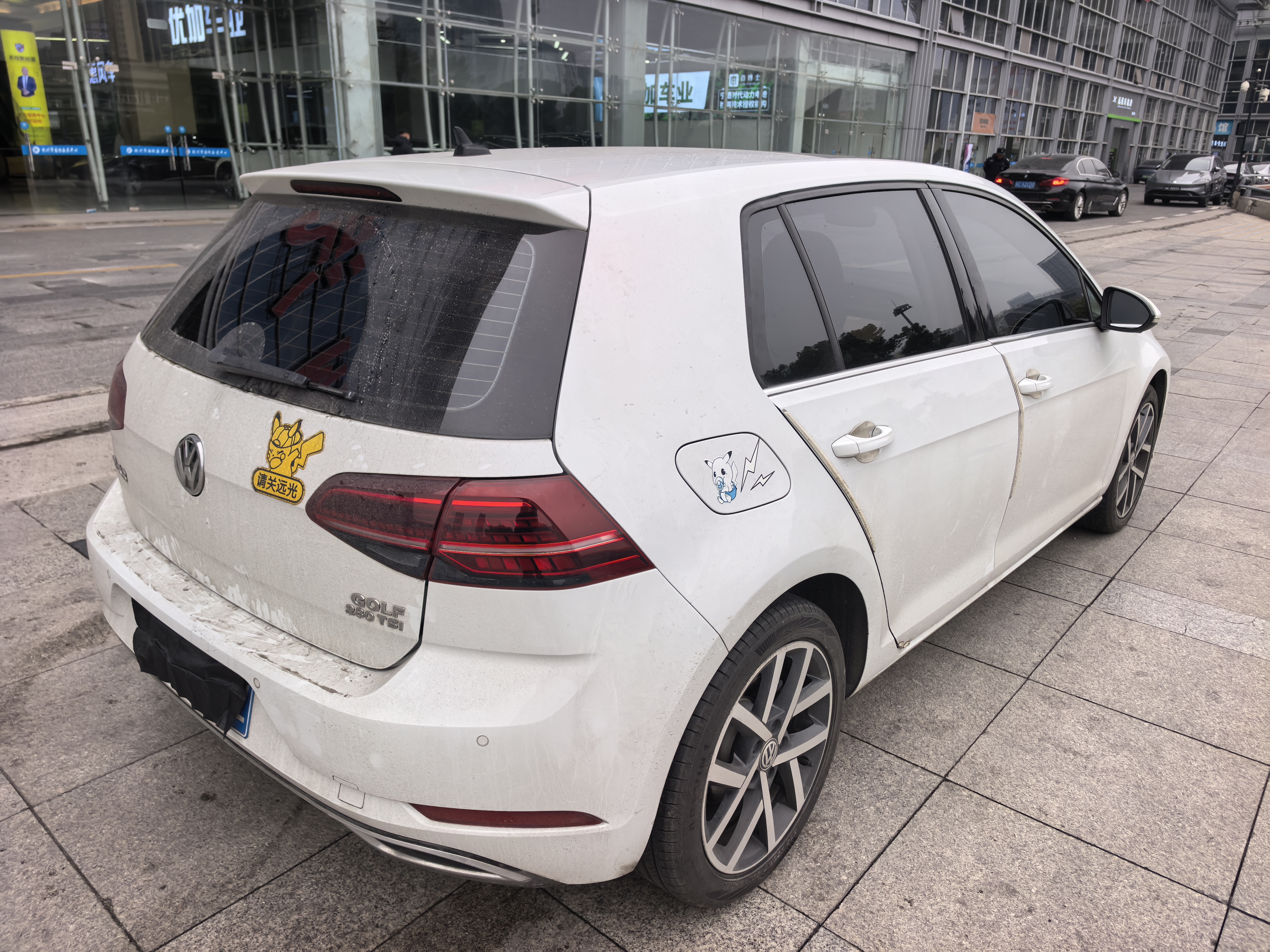 Volkswagen Golf 2019 car image #4