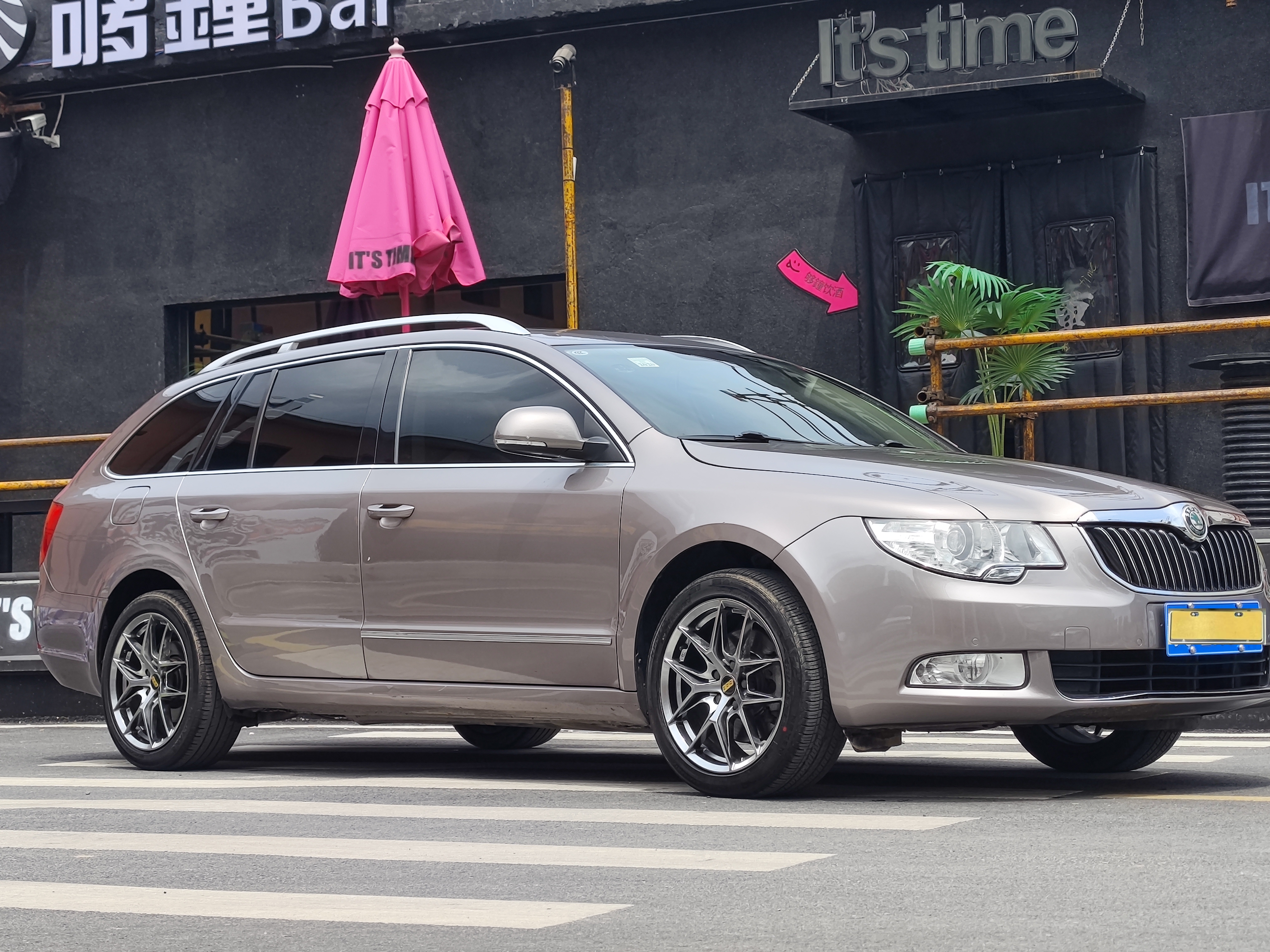 斯柯达 速尊 2014 汽车图片 #4