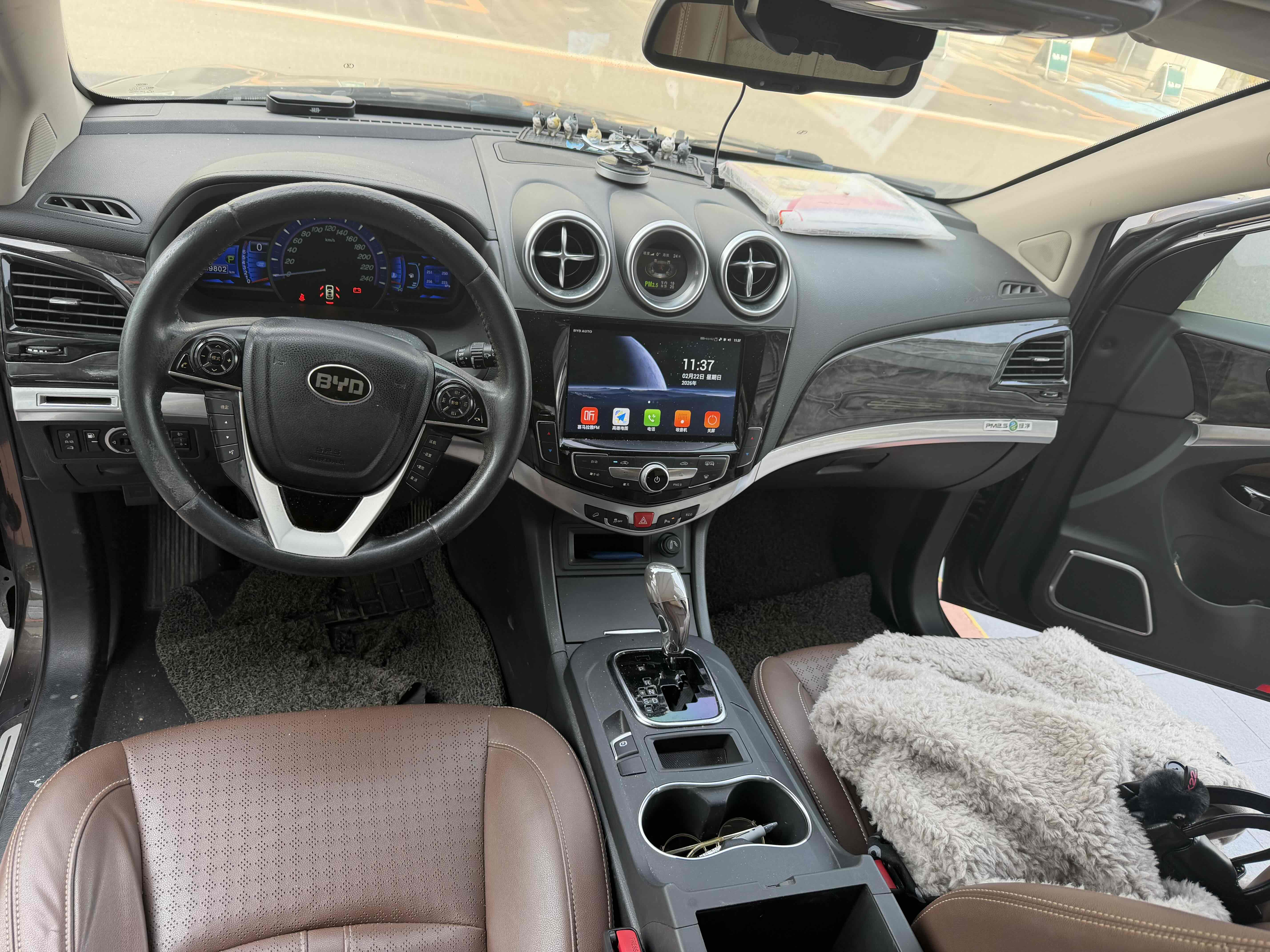 BYD S7 2017 car image #4