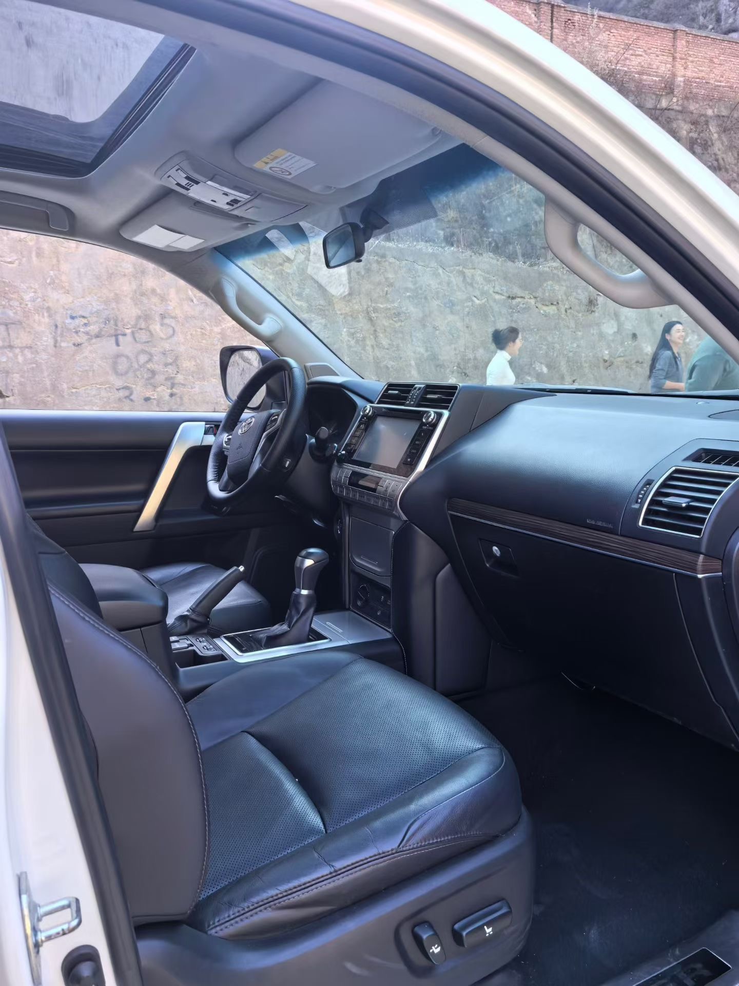 Toyota Land Cruiser Prado 2020 car image #4