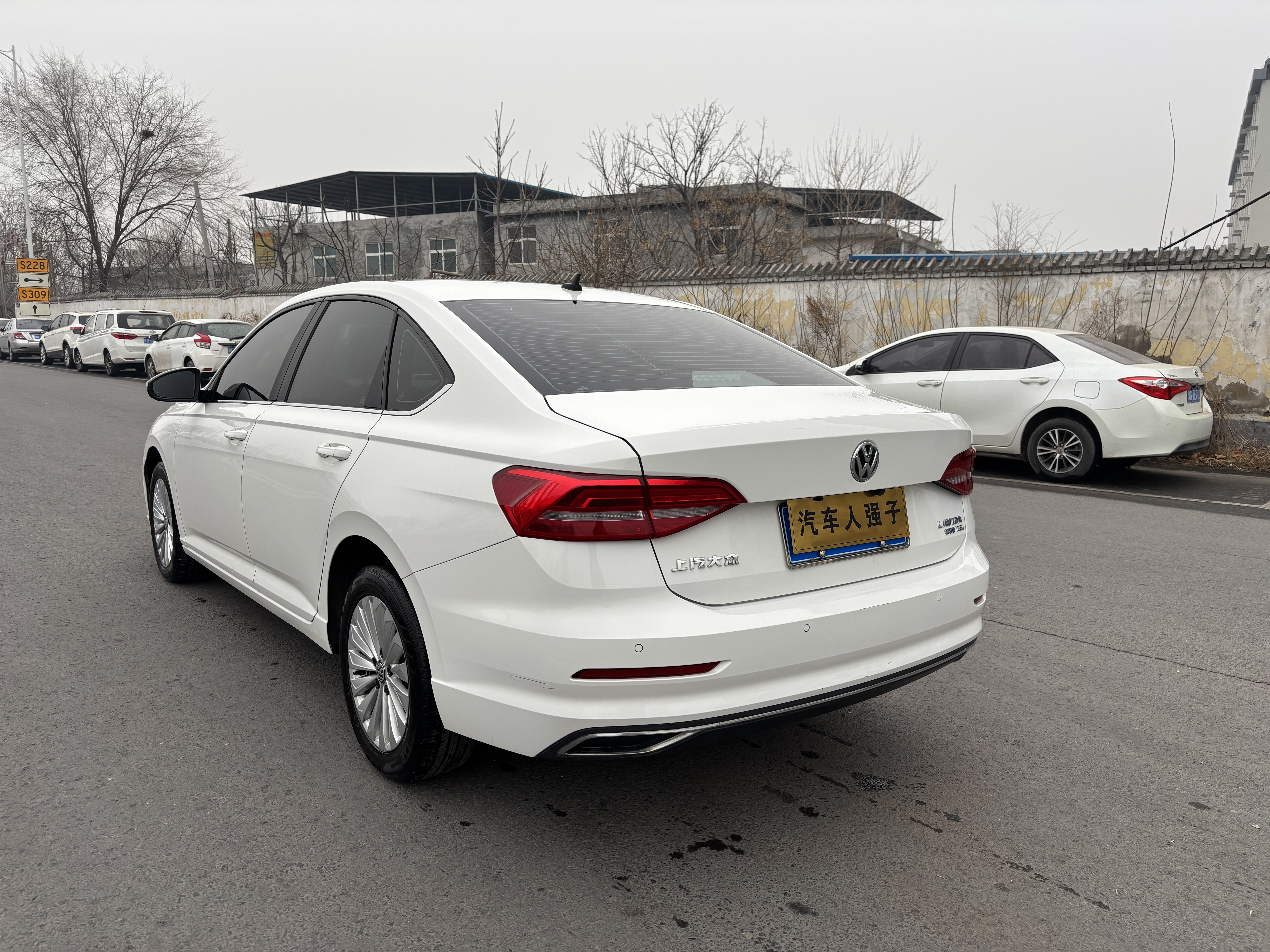 Volkswagen Lavida 2020 car image #4