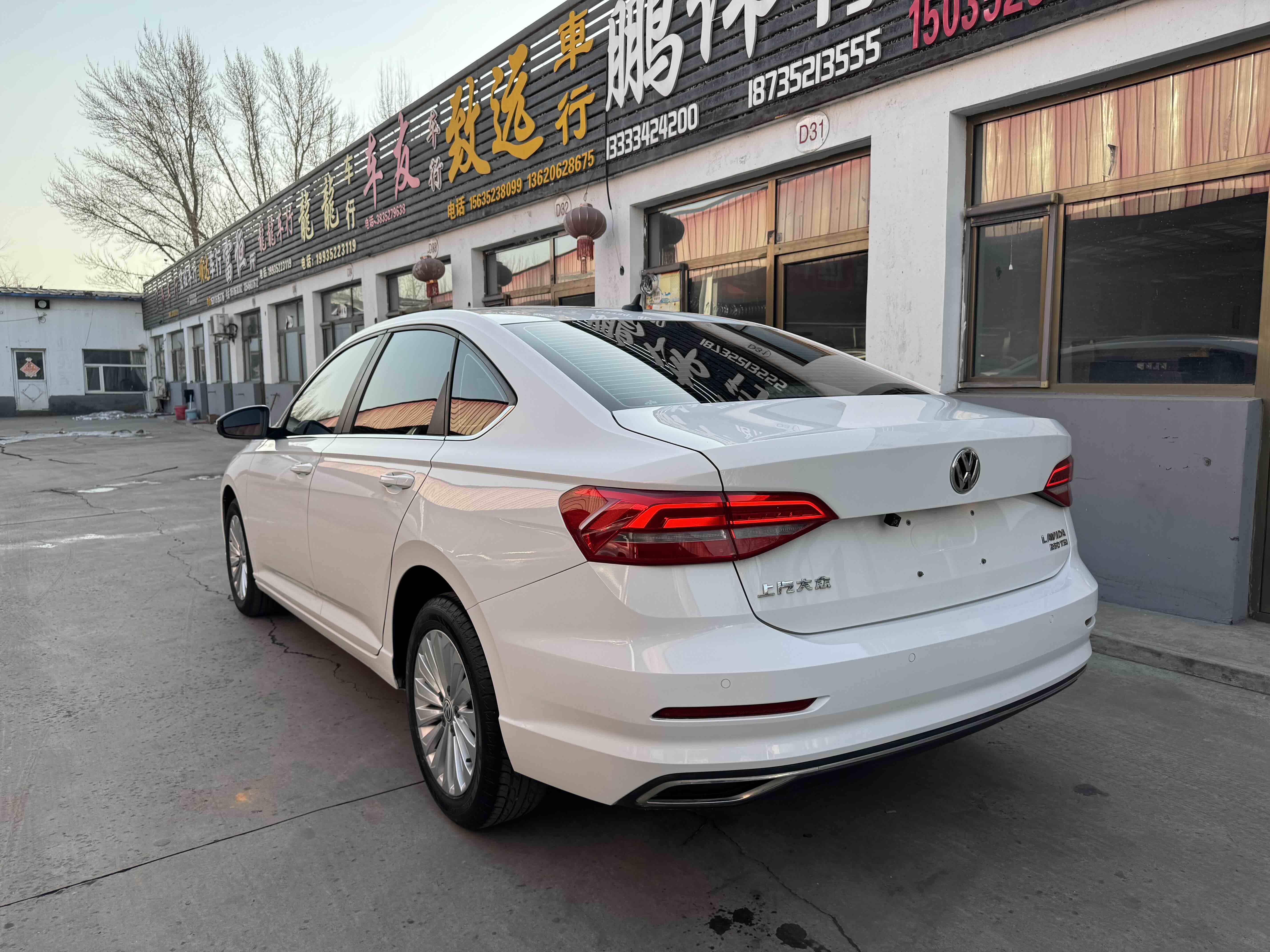 Volkswagen Lavida 2019 #4 Volkswagen Lavida 2019 car image #4