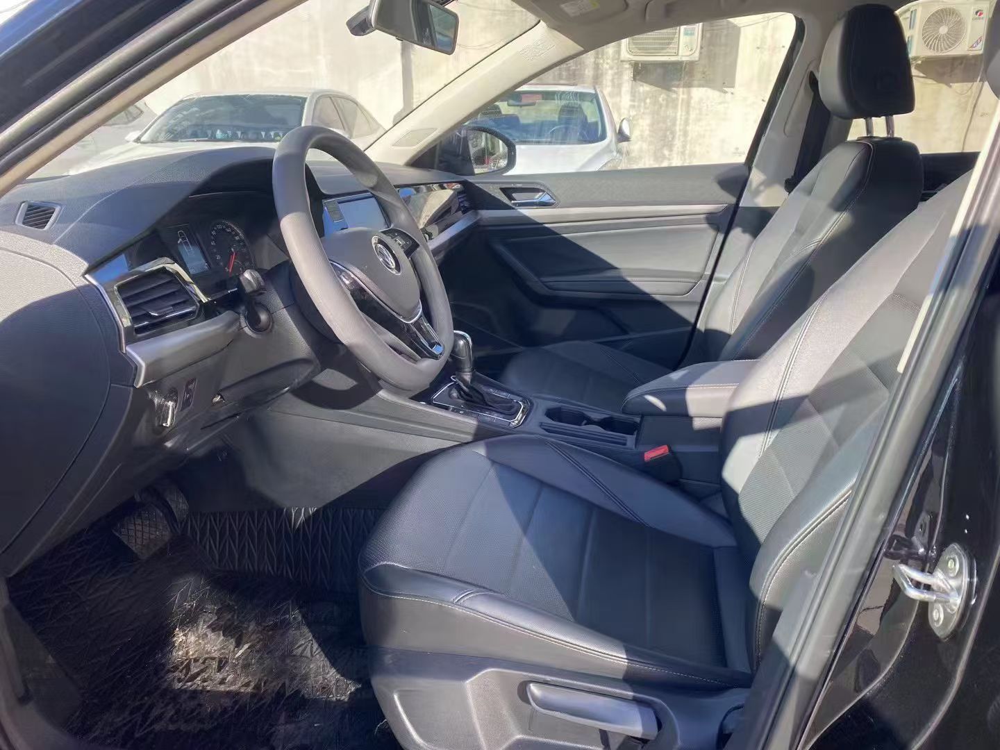 Volkswagen Lavida 2019 #4 Volkswagen Lavida 2019 car image #4