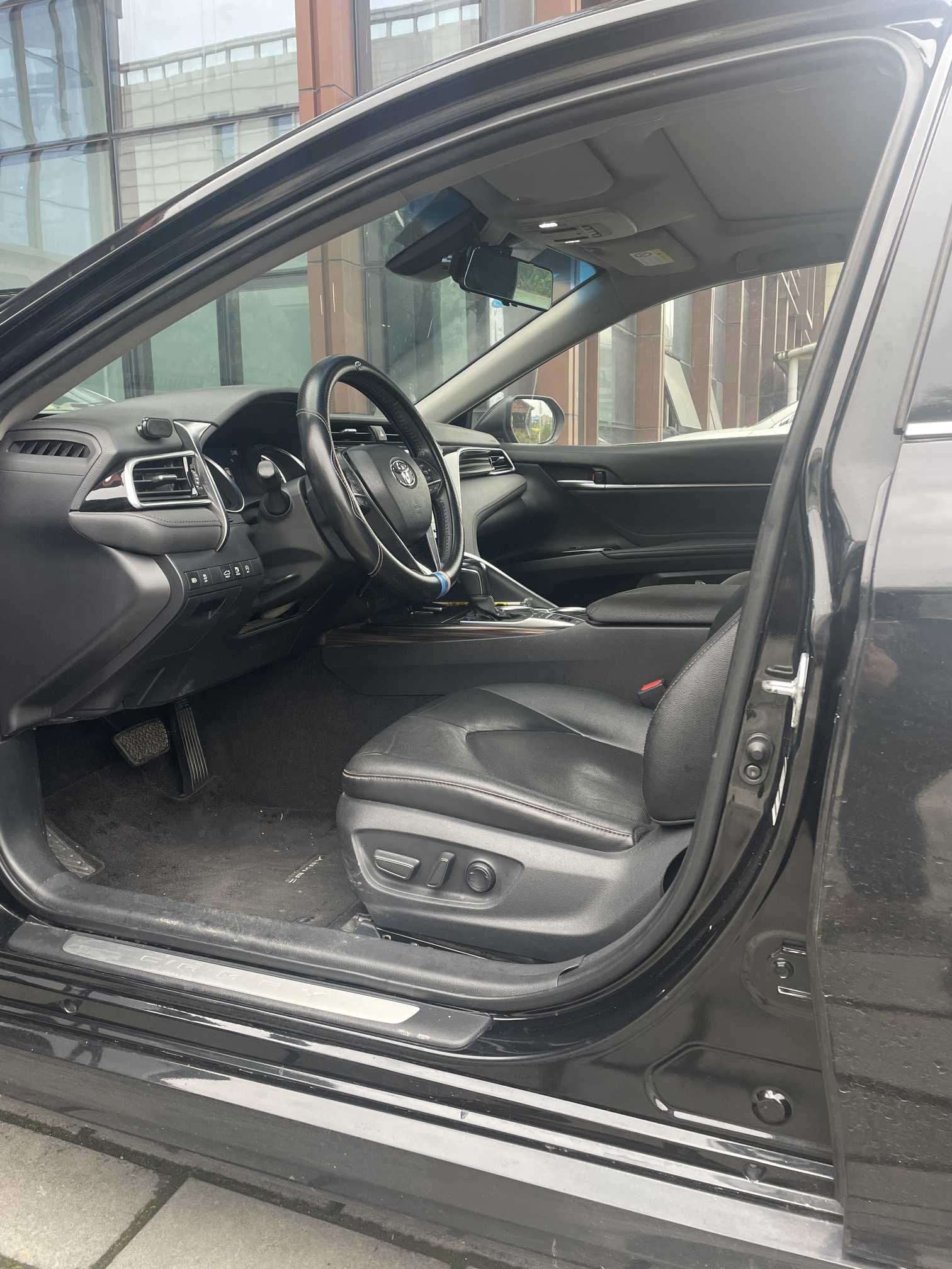 Toyota Camry 2020 car image #4