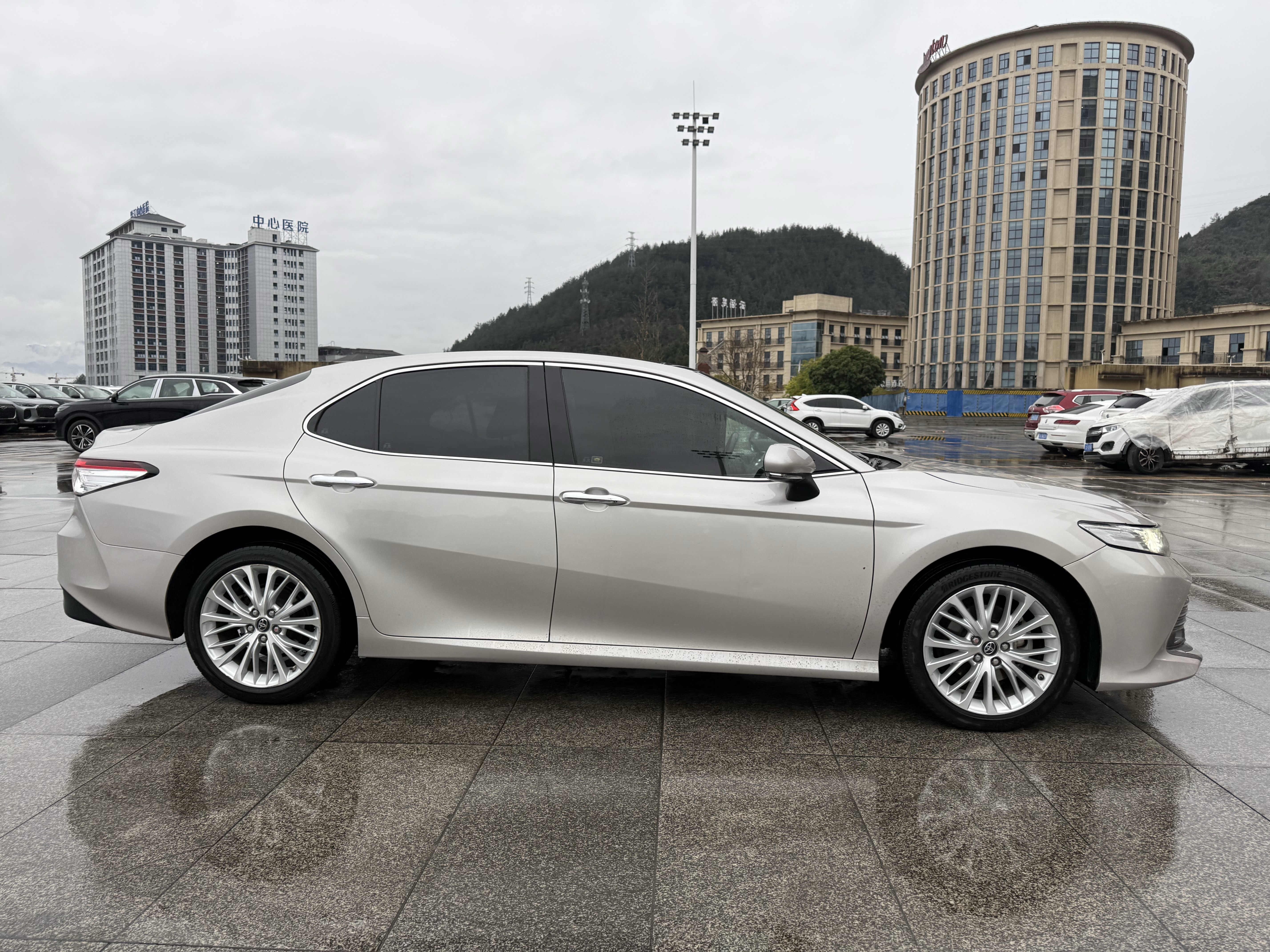 Toyota Camry 2019 #4 Toyota Camry 2019 immagine di auto #4