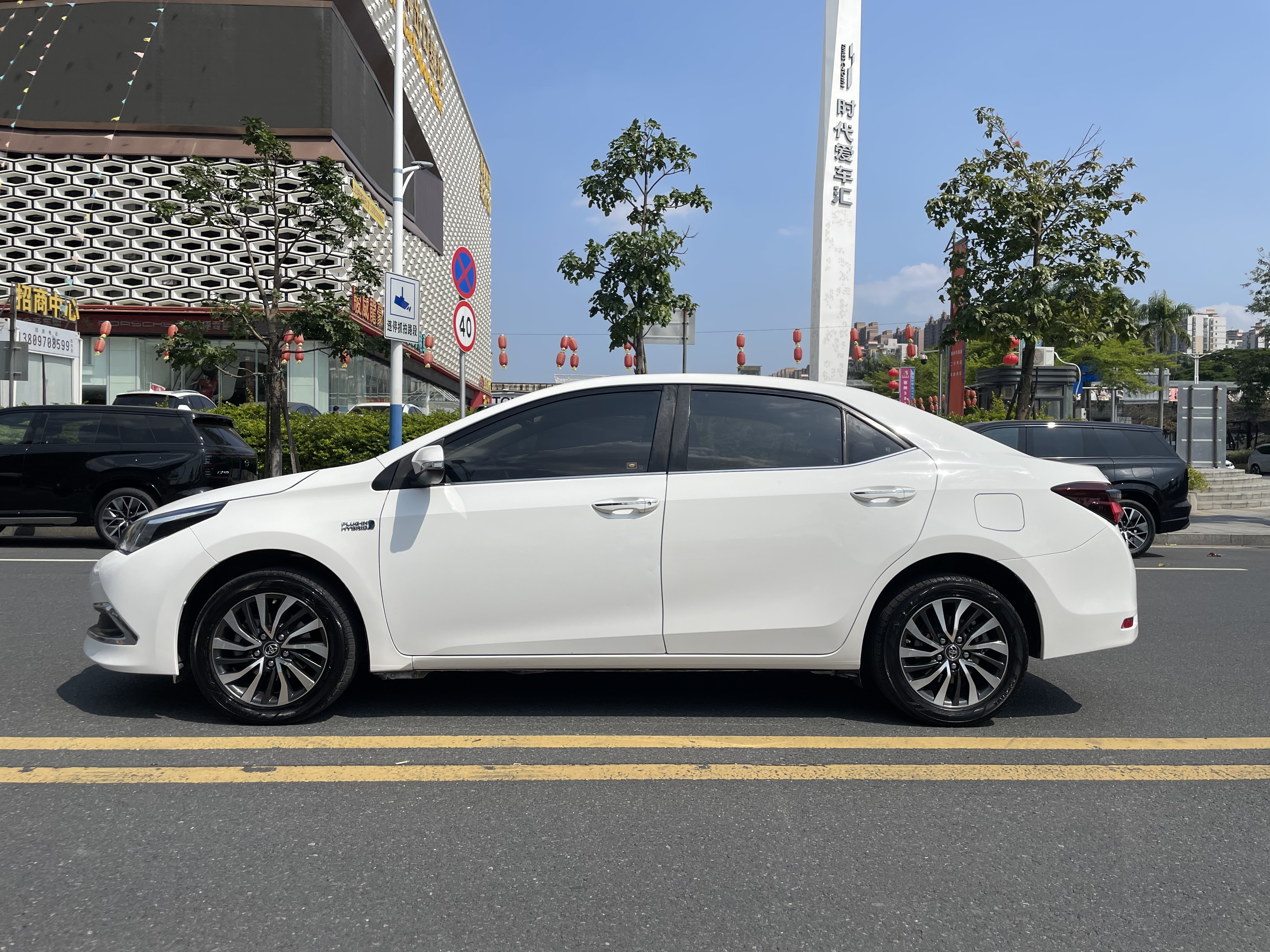 Toyota Corolla Hybird E+ 2019 car image #4
