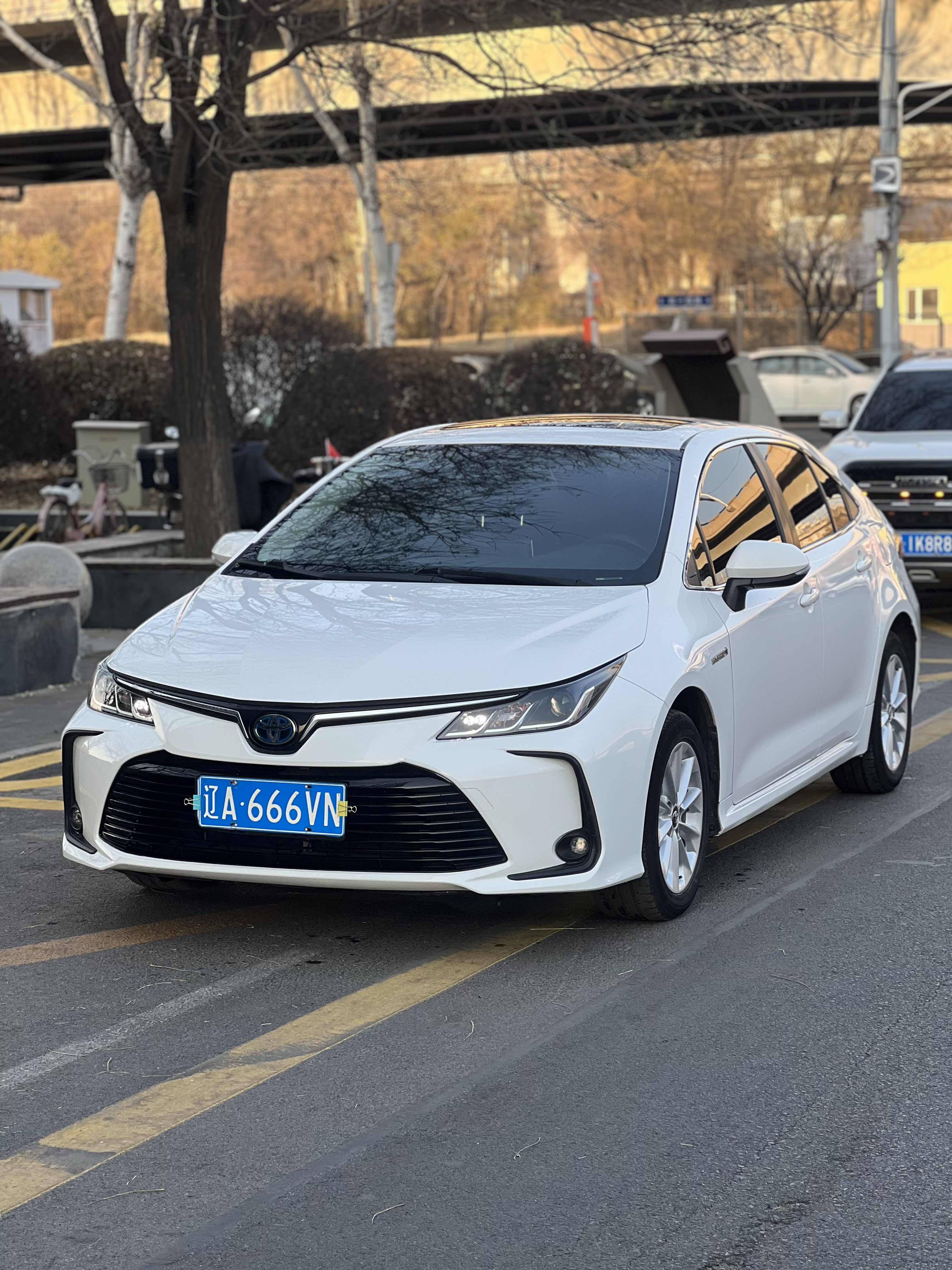Toyota Corolla Hybird E+ 2020 изображение автомобиля #4