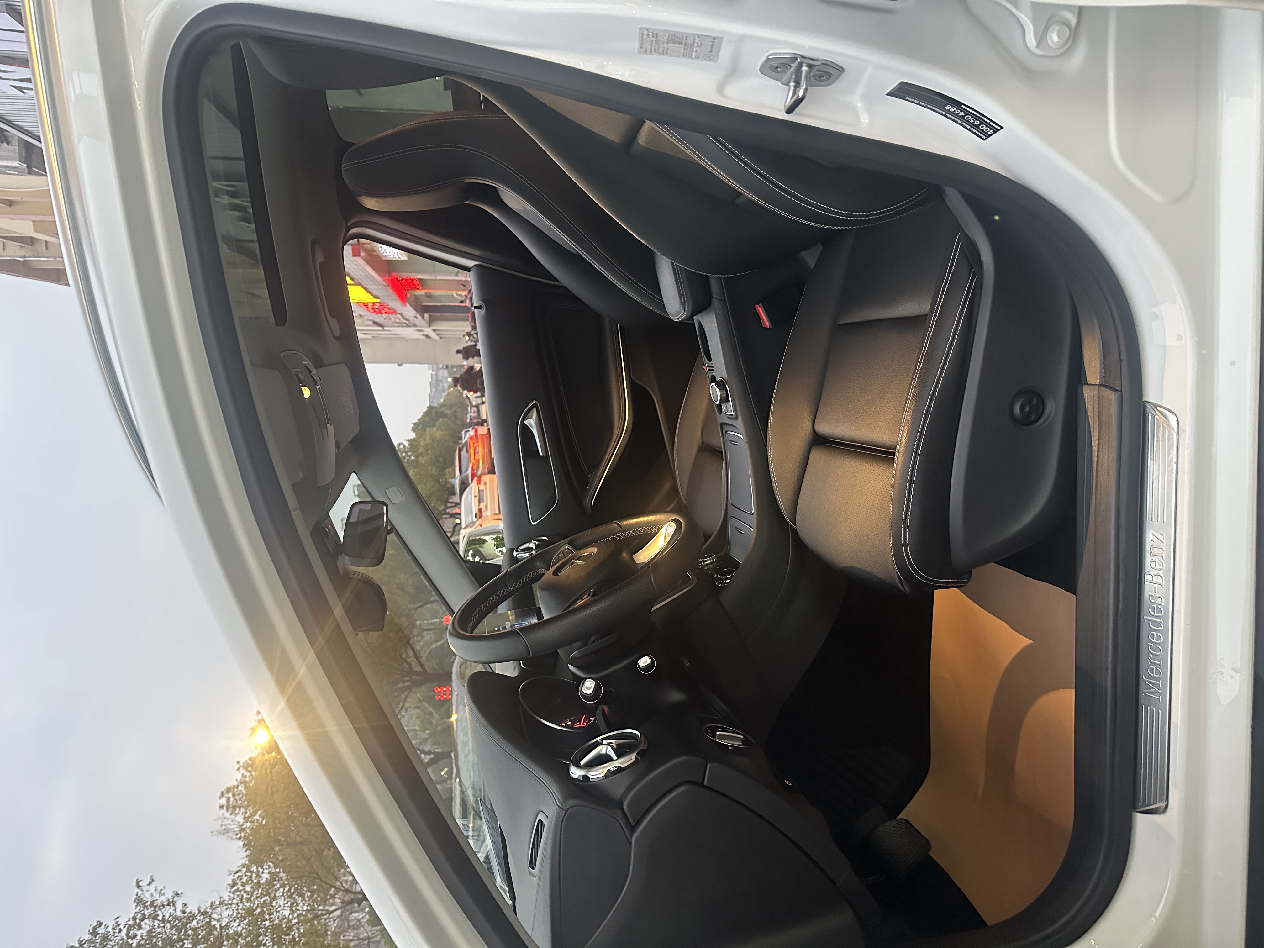 Mercedes-Benz GLA Class 2019 car image #4