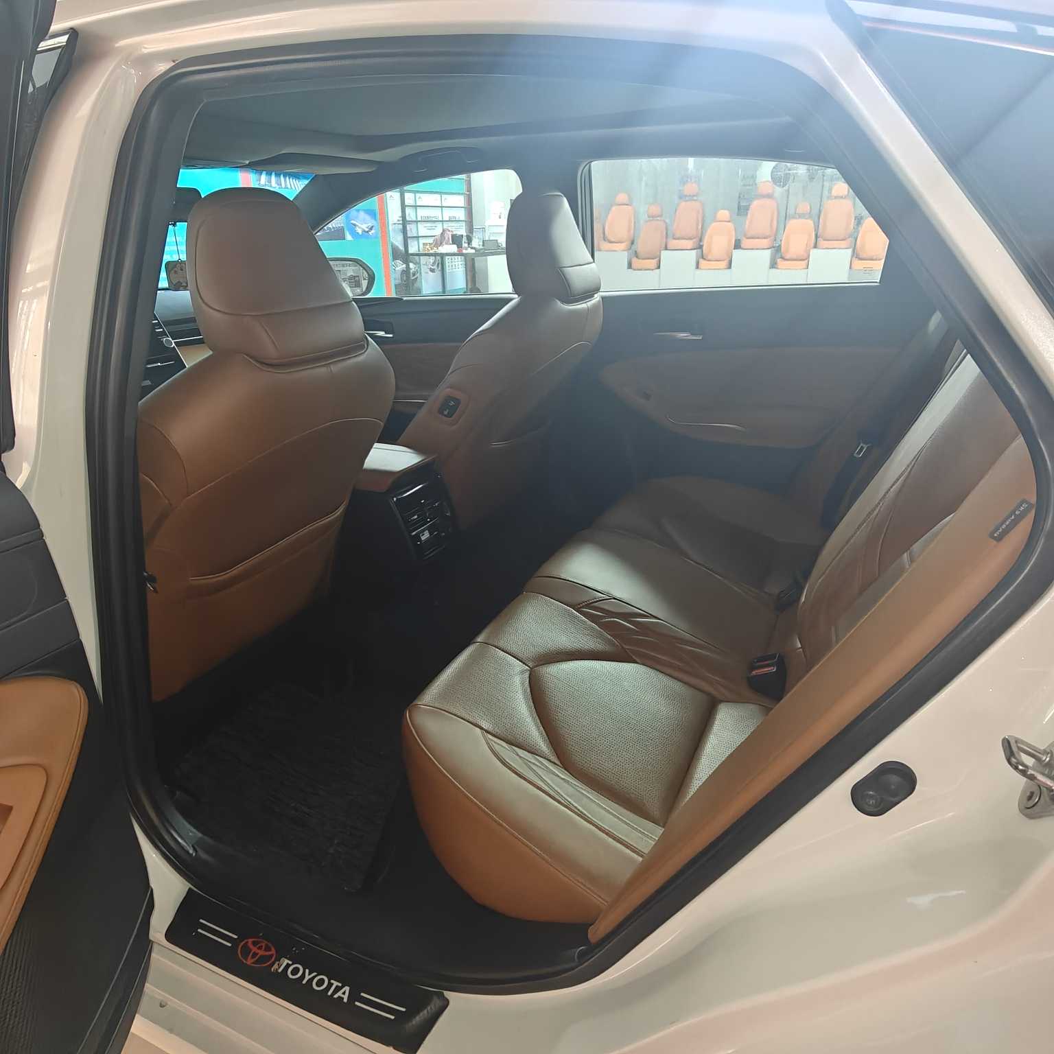 丰田 亚洲龙 2020 汽车图片 #4