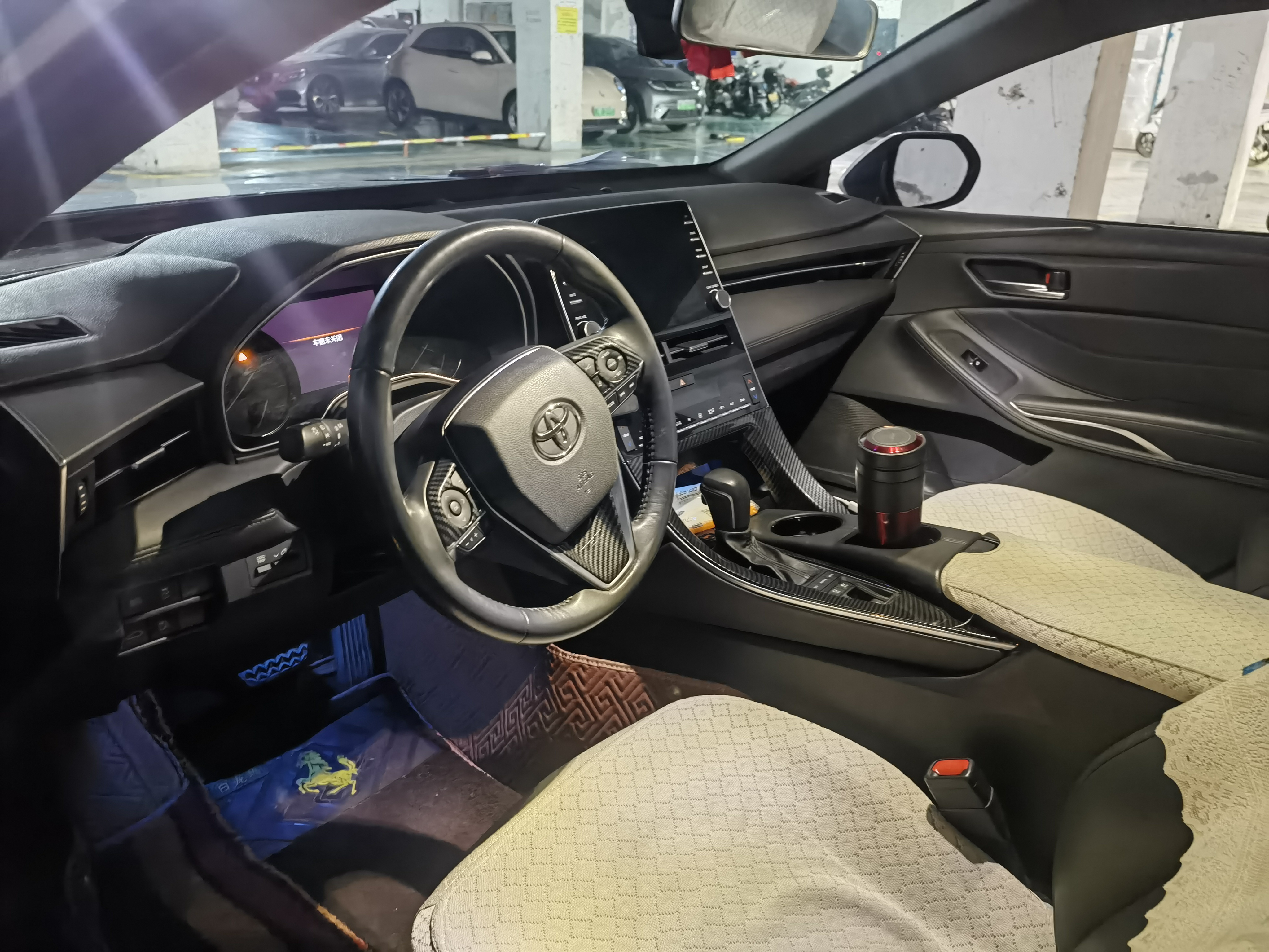 Toyota Avalon 2020 car image #4