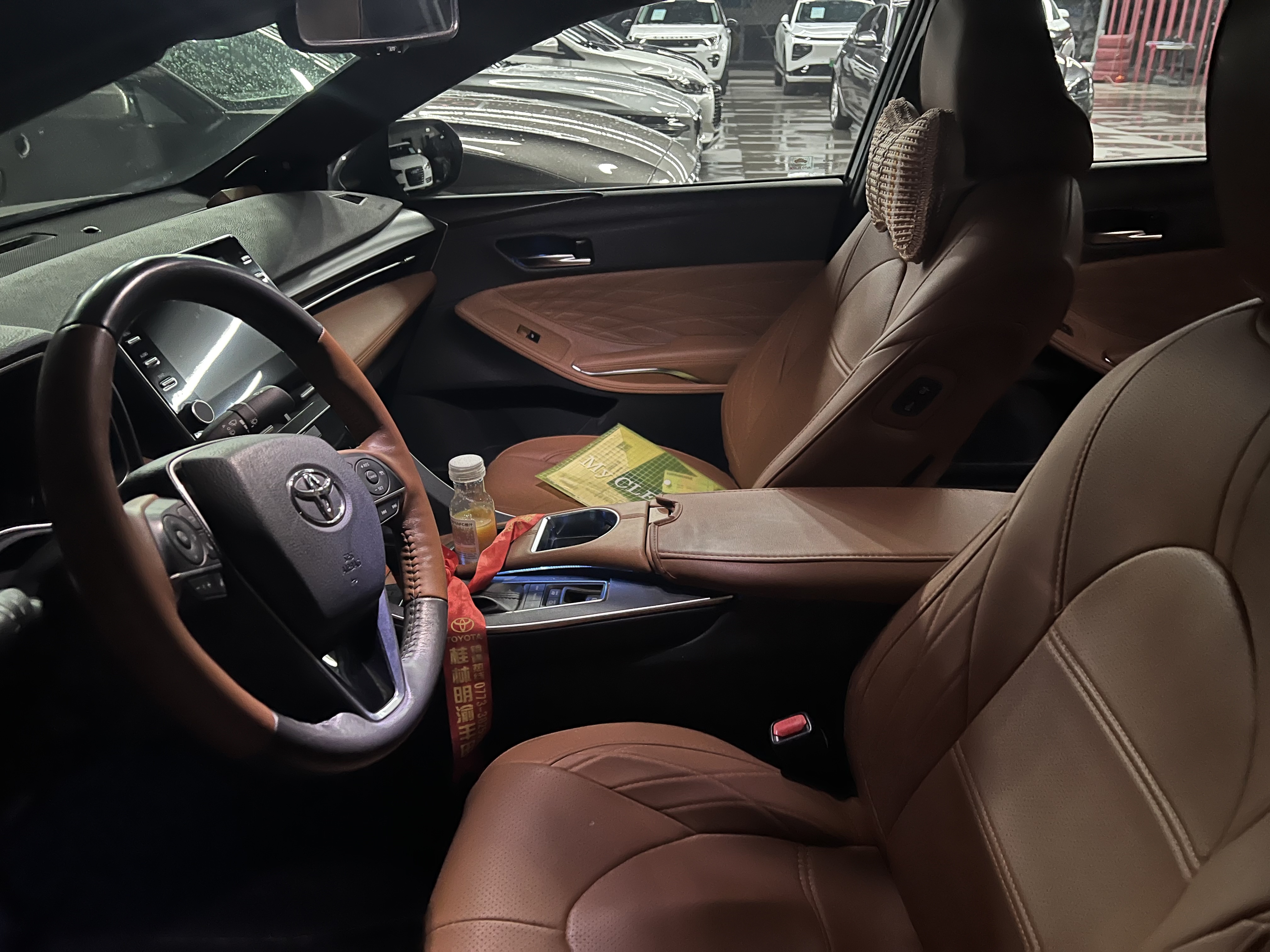 Toyota Avalon 2019 car image #4