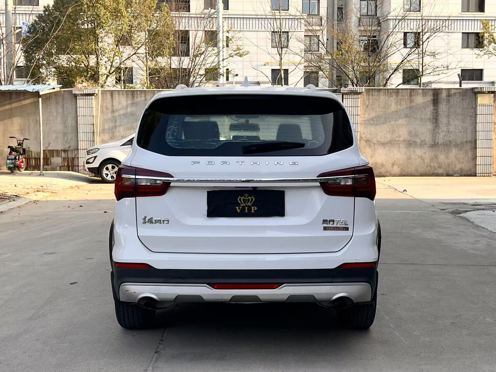 T5 L 2019 #4 T5 L 2019 car image #4