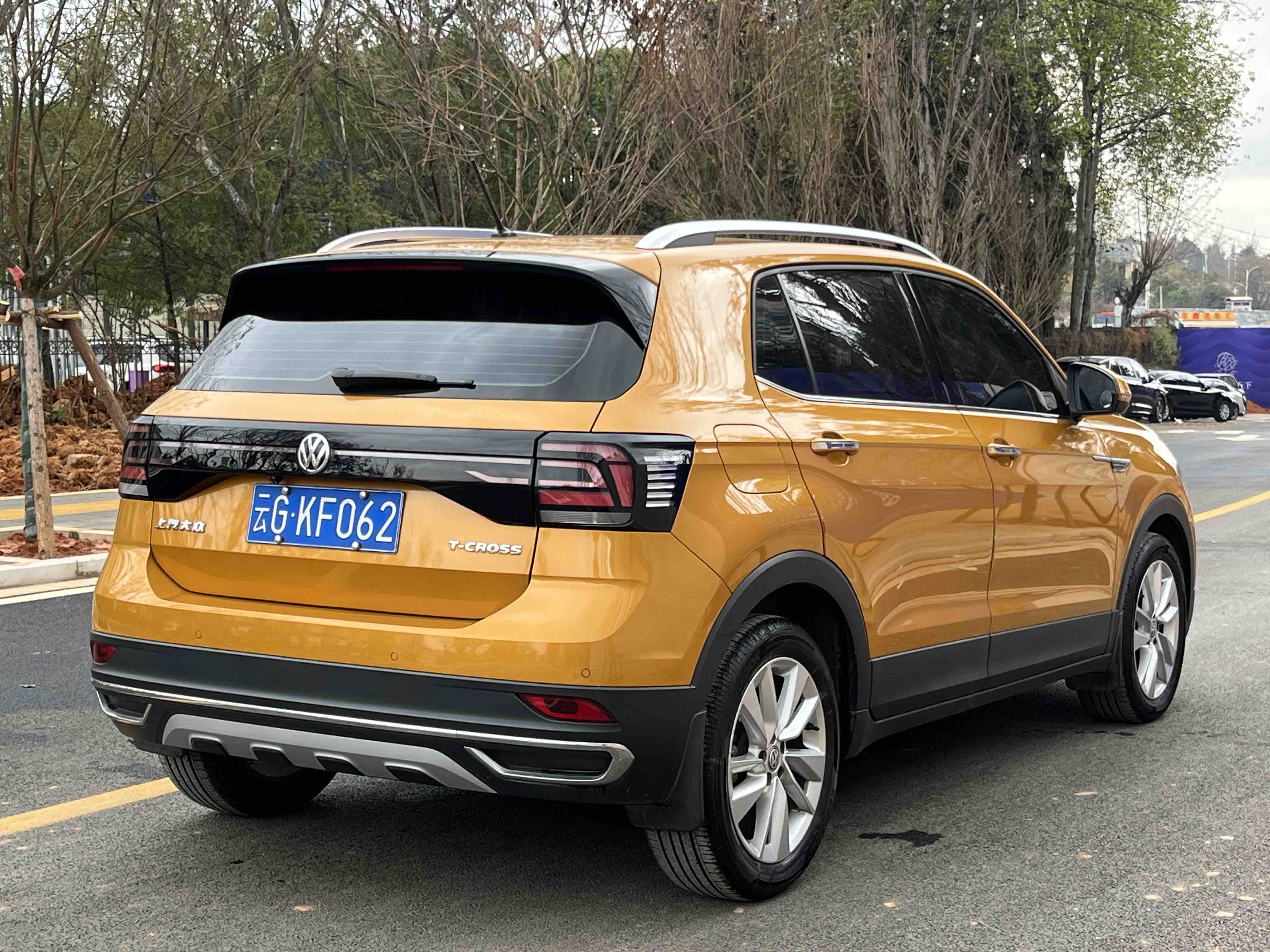 Volkswagen T-Cross 2020 car image #4