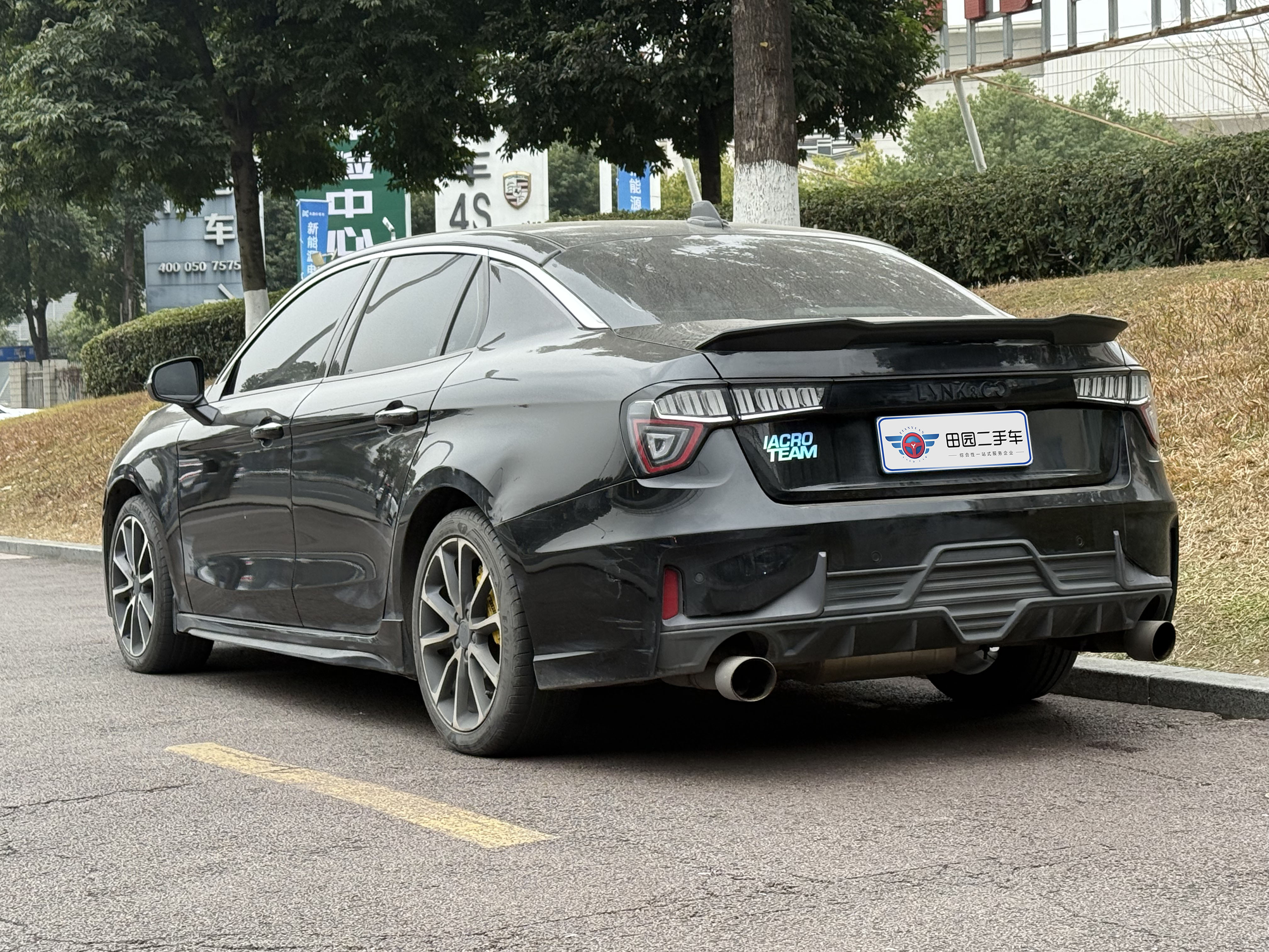 Lynk & Co 03 2020 car image #4