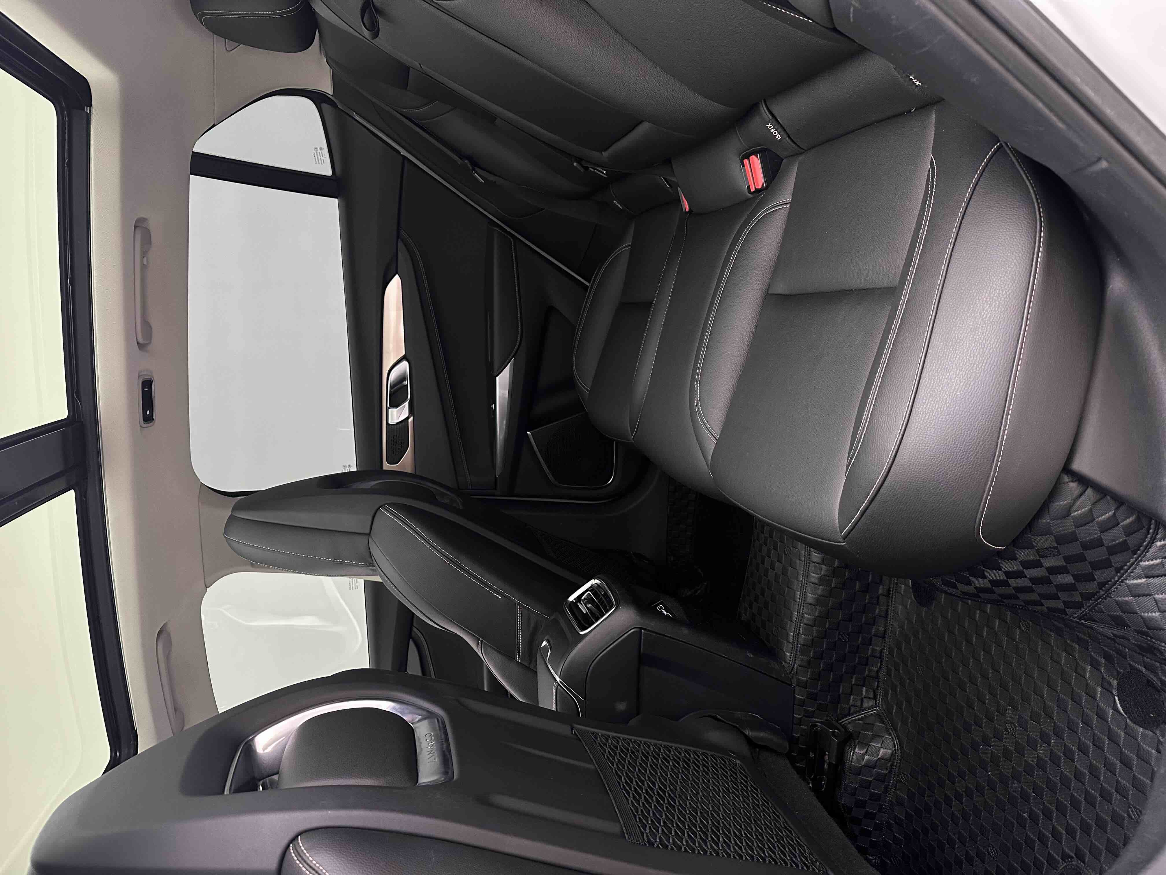 Lynk & Co 2020 #4 Lynk & Co 2020 car image #4