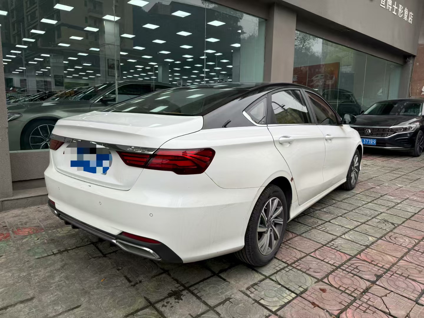 GEELY Binray 2019 car image #4