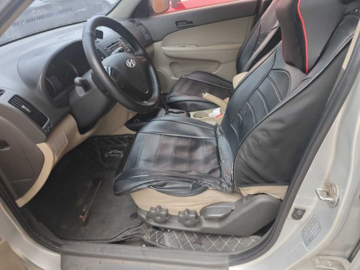 Hyundai i30 2011 #4 Hyundai i30 2011 صورة سيارة #4