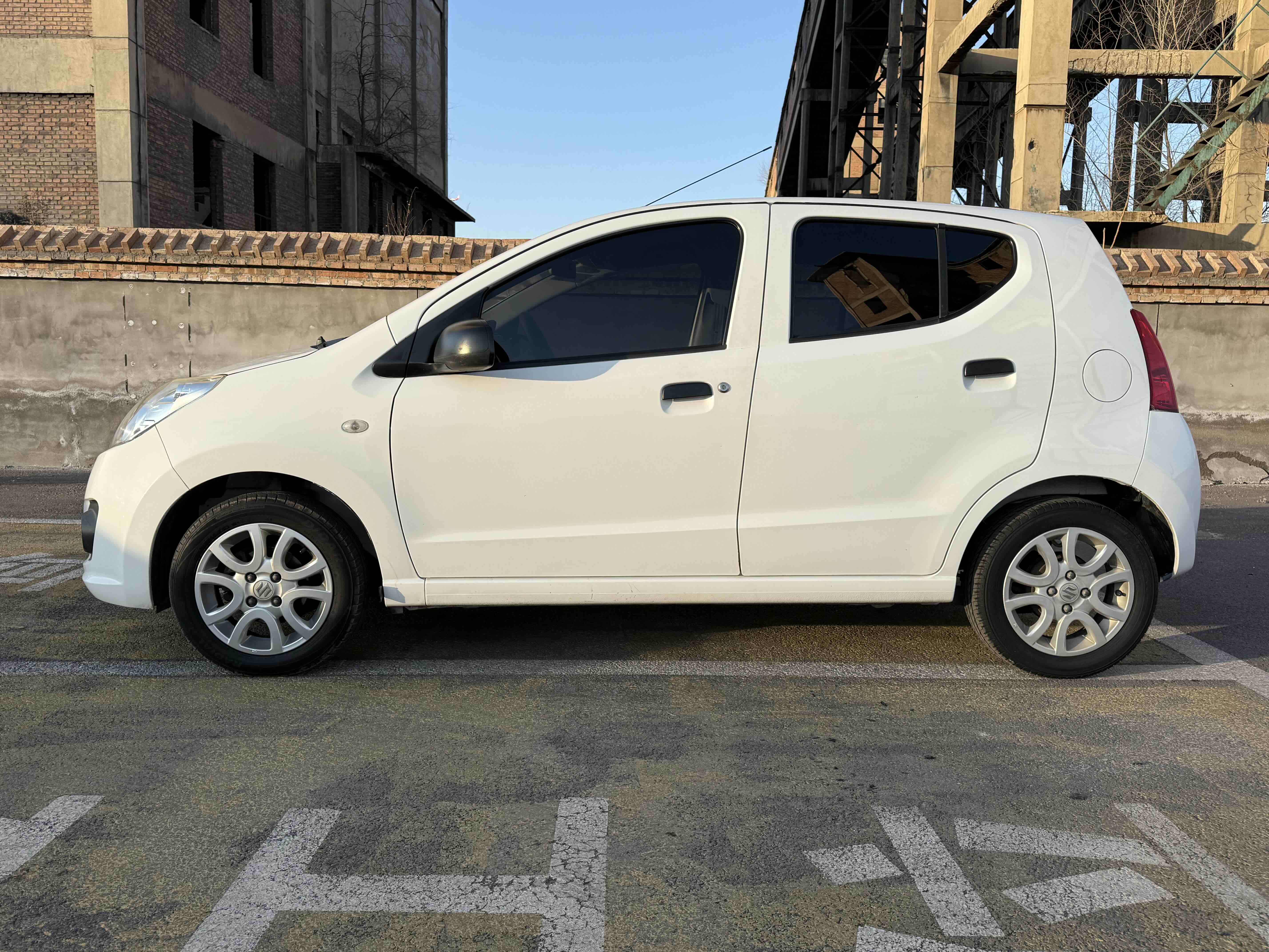 Suzuki Alto 2014 #4 Suzuki Alto 2014 car image #4