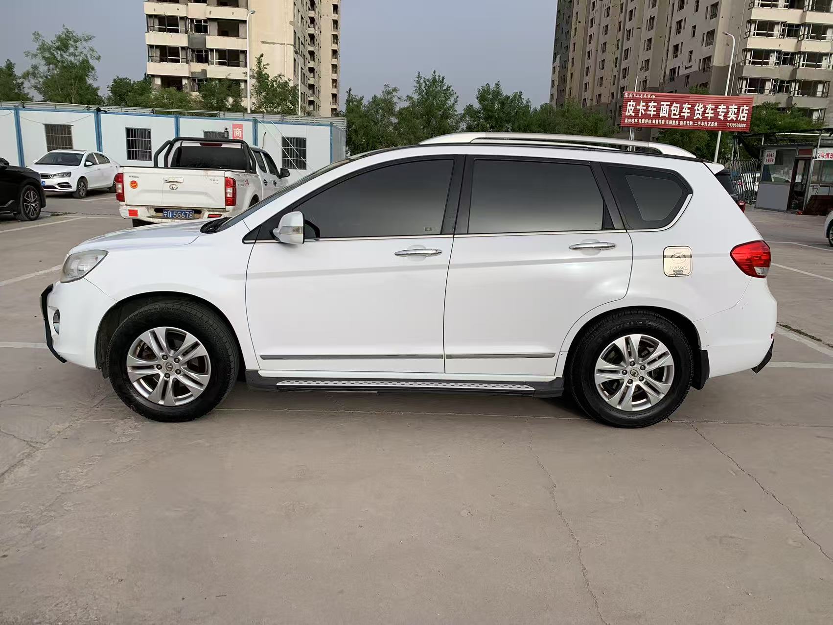 Haval H3 2012 #4 Haval H3 2012 car image #4