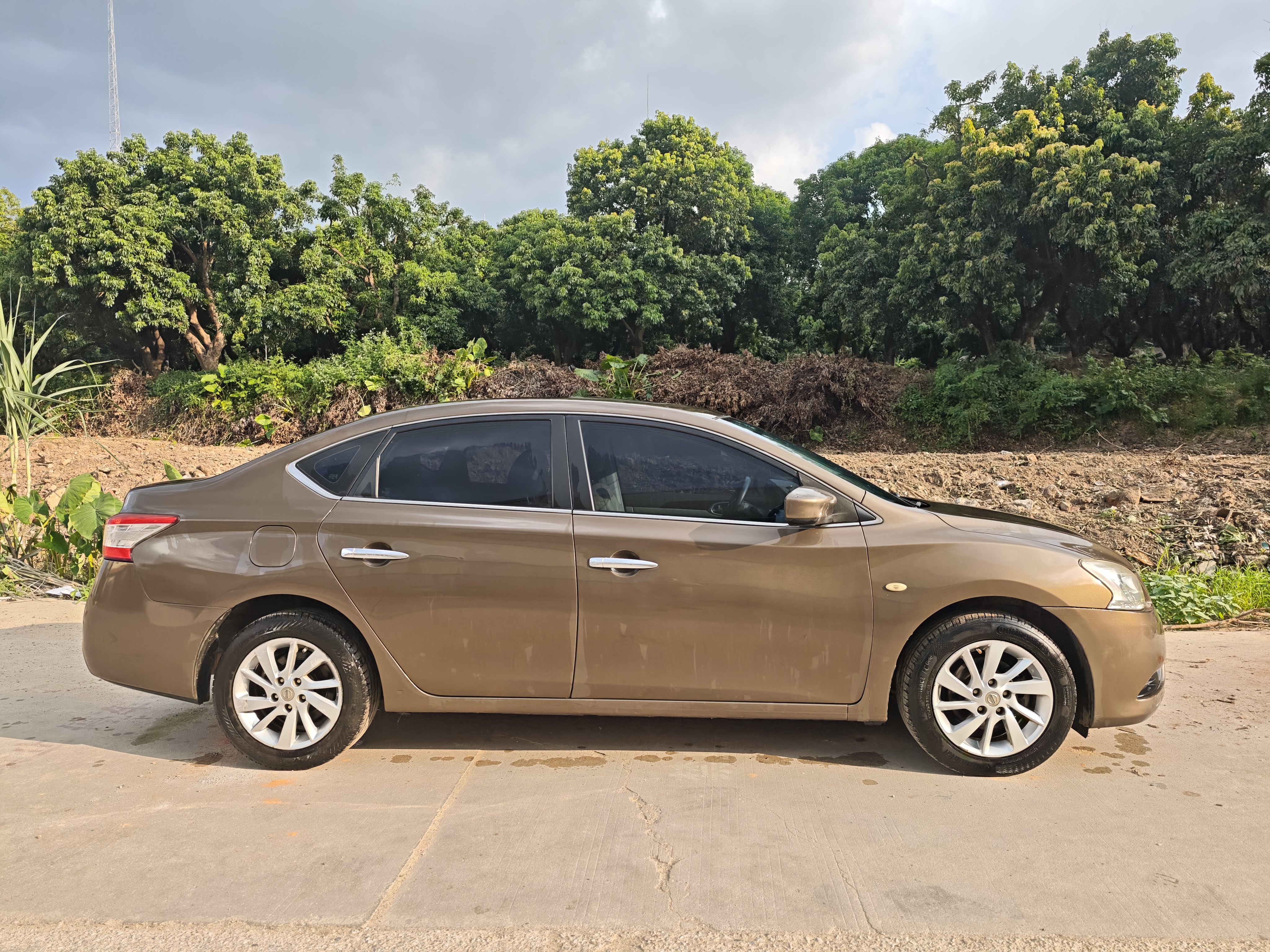 日产 轩逸 2013 汽车图片 #4