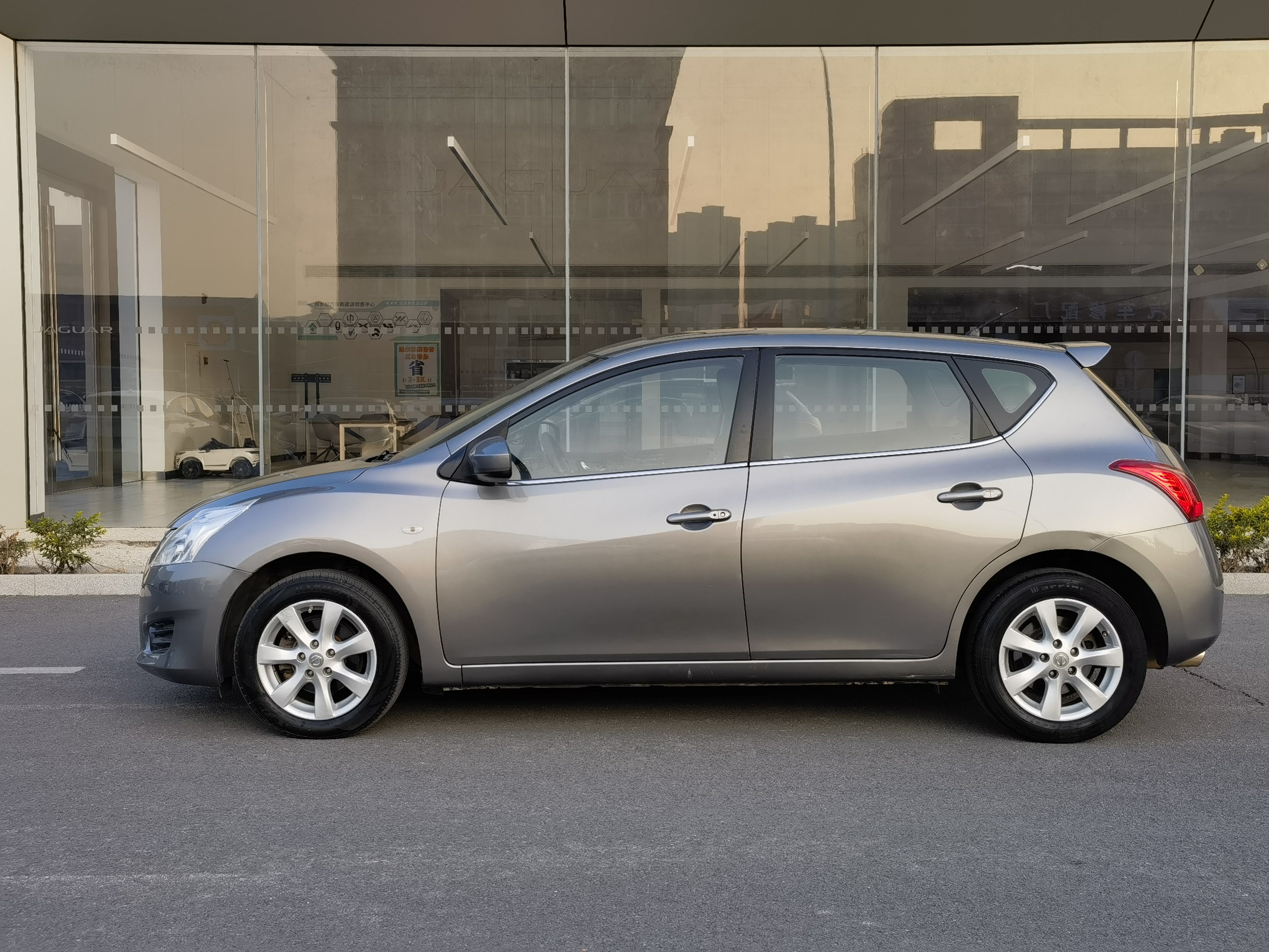 日产 骐达TIIDA 2015 汽车图片 #4