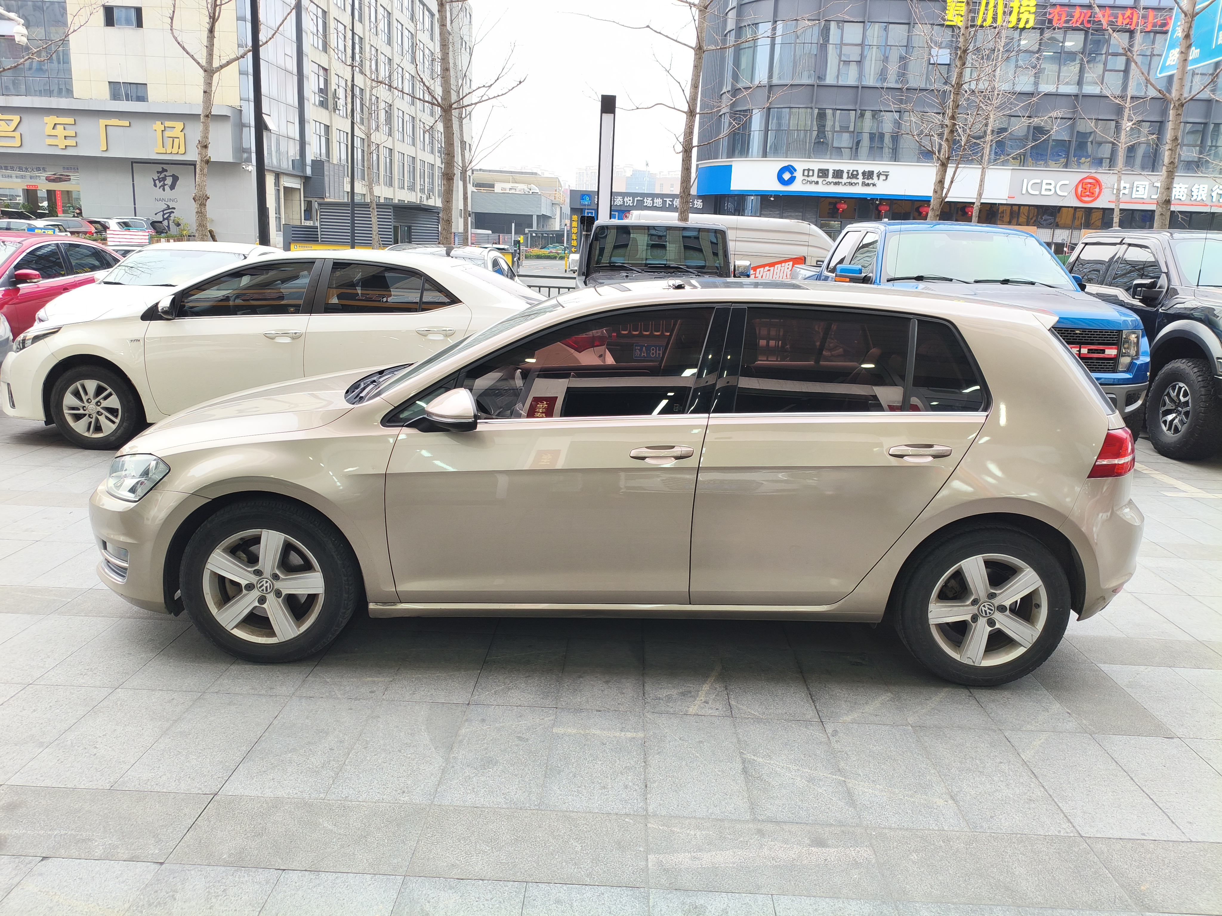 Volkswagen Golf 2015 car image #4