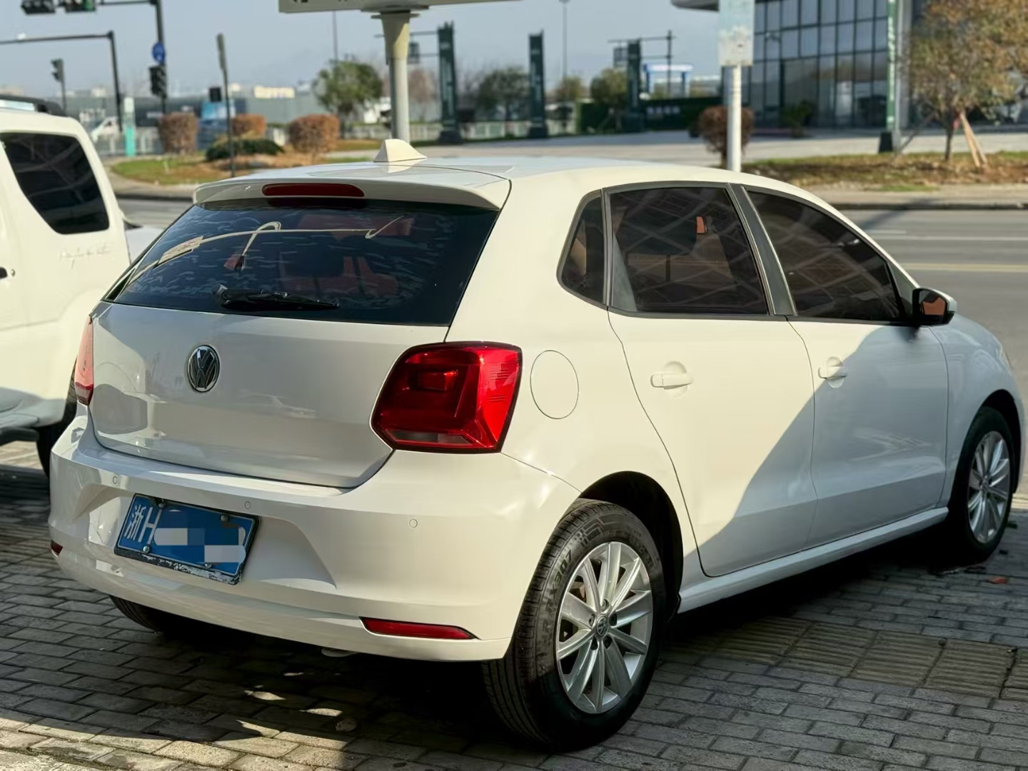 Polo 2015 #4 Polo 2015 car image #4