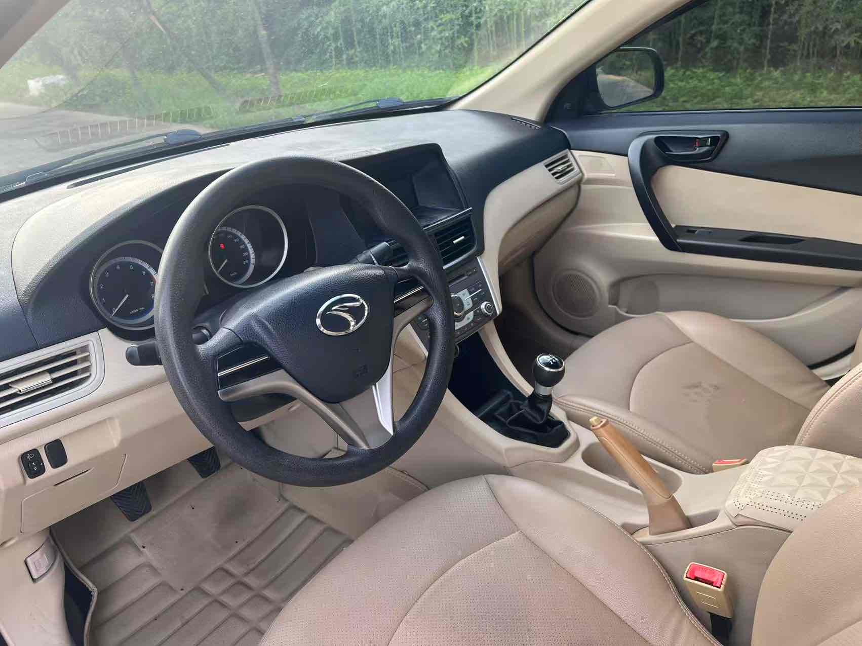 Soueast V5 Lingzhi 2015 #4 Soueast V5 Lingzhi 2015 immagine di auto #4