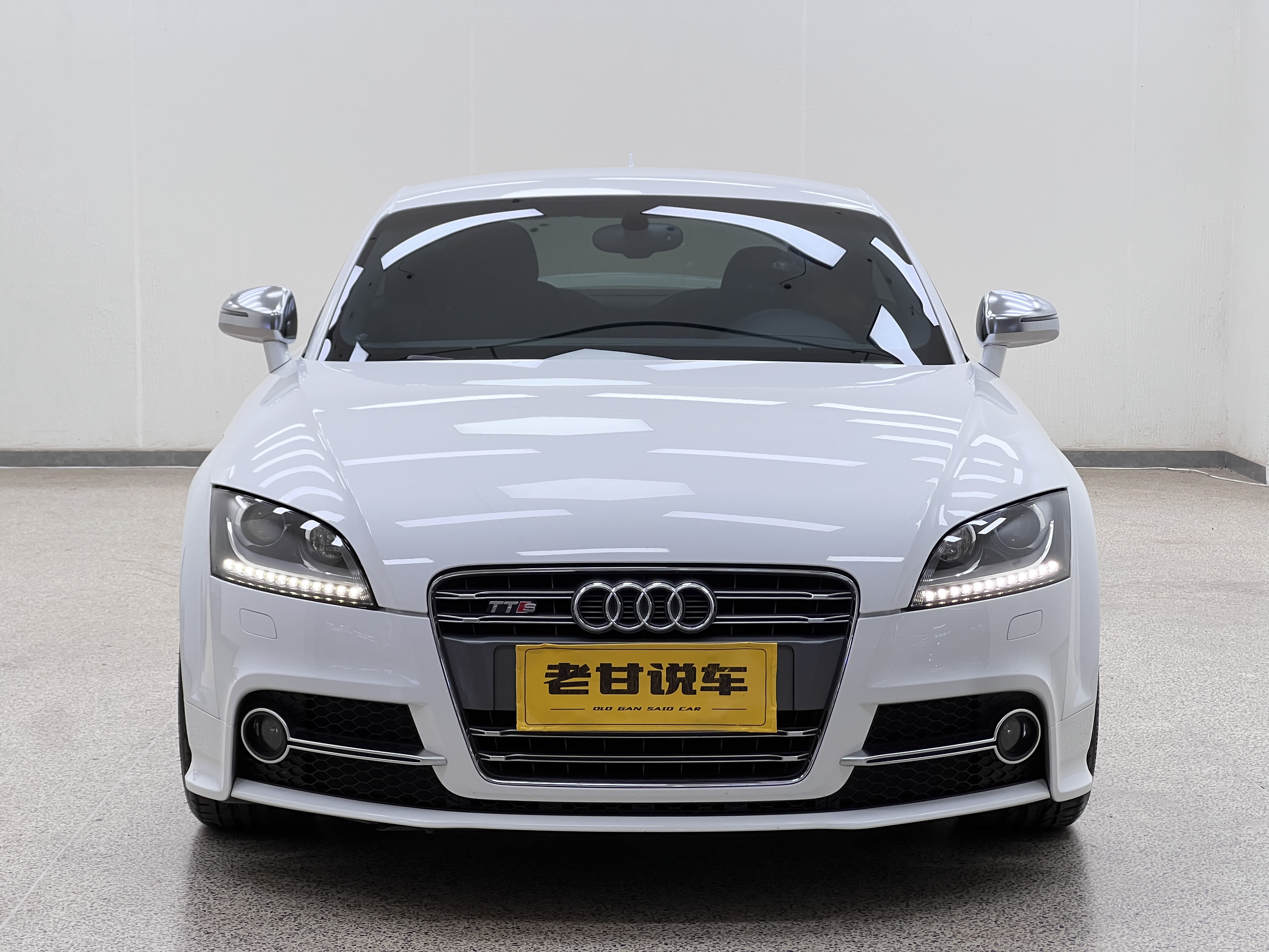 Audi TTS 2015 #4 Audi TTS 2015 car image #4