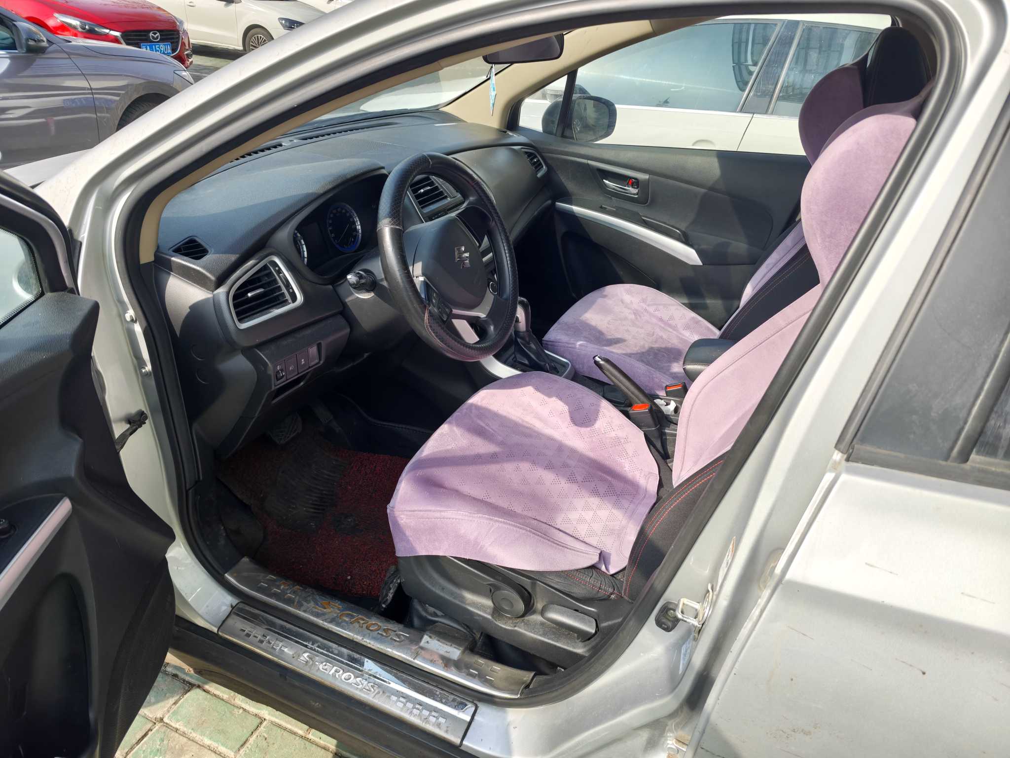 Suzuki S-Cross 2014 صورة سيارة #4