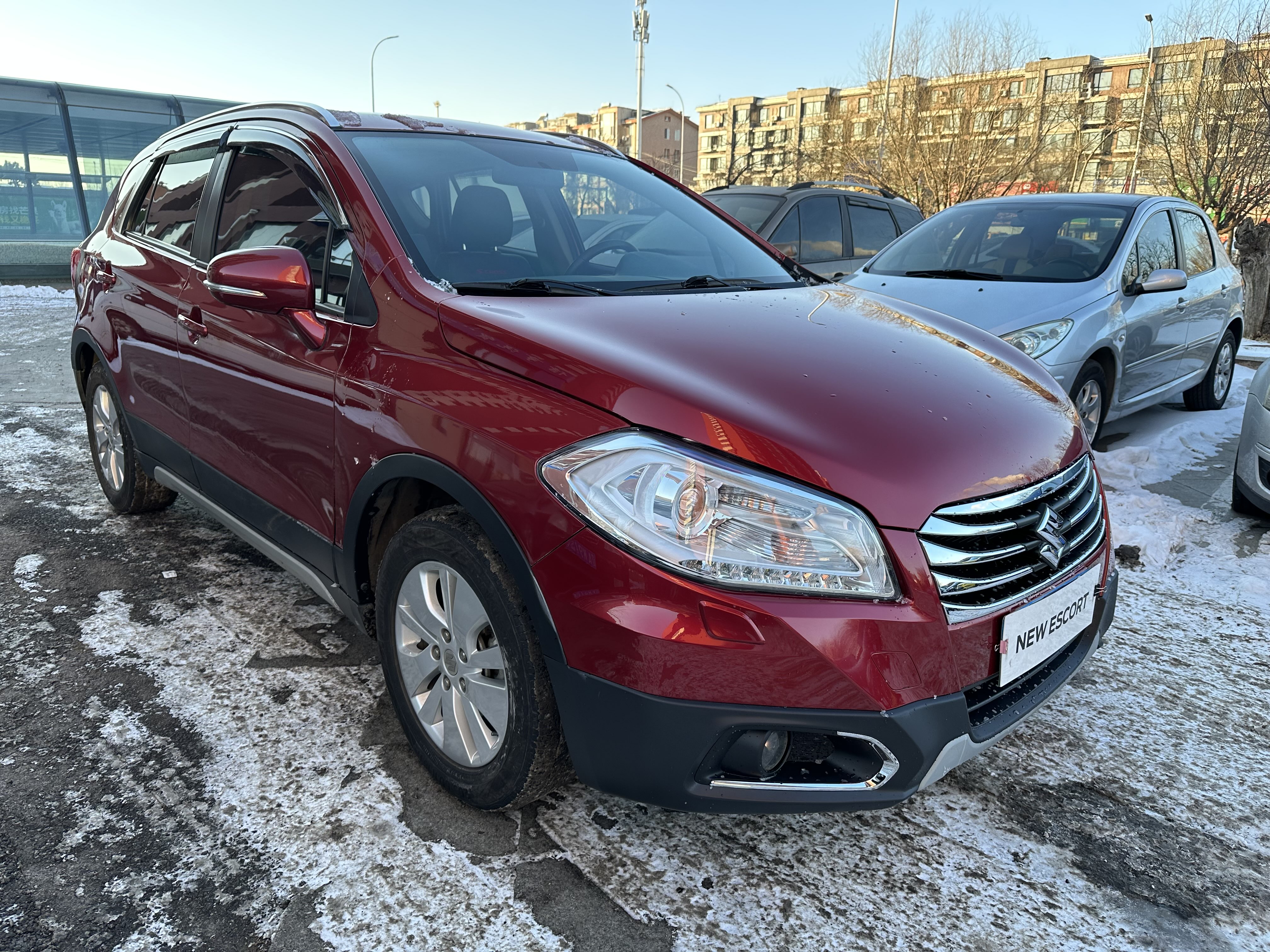 Suzuki S-Cross 2014 immagine di auto #4