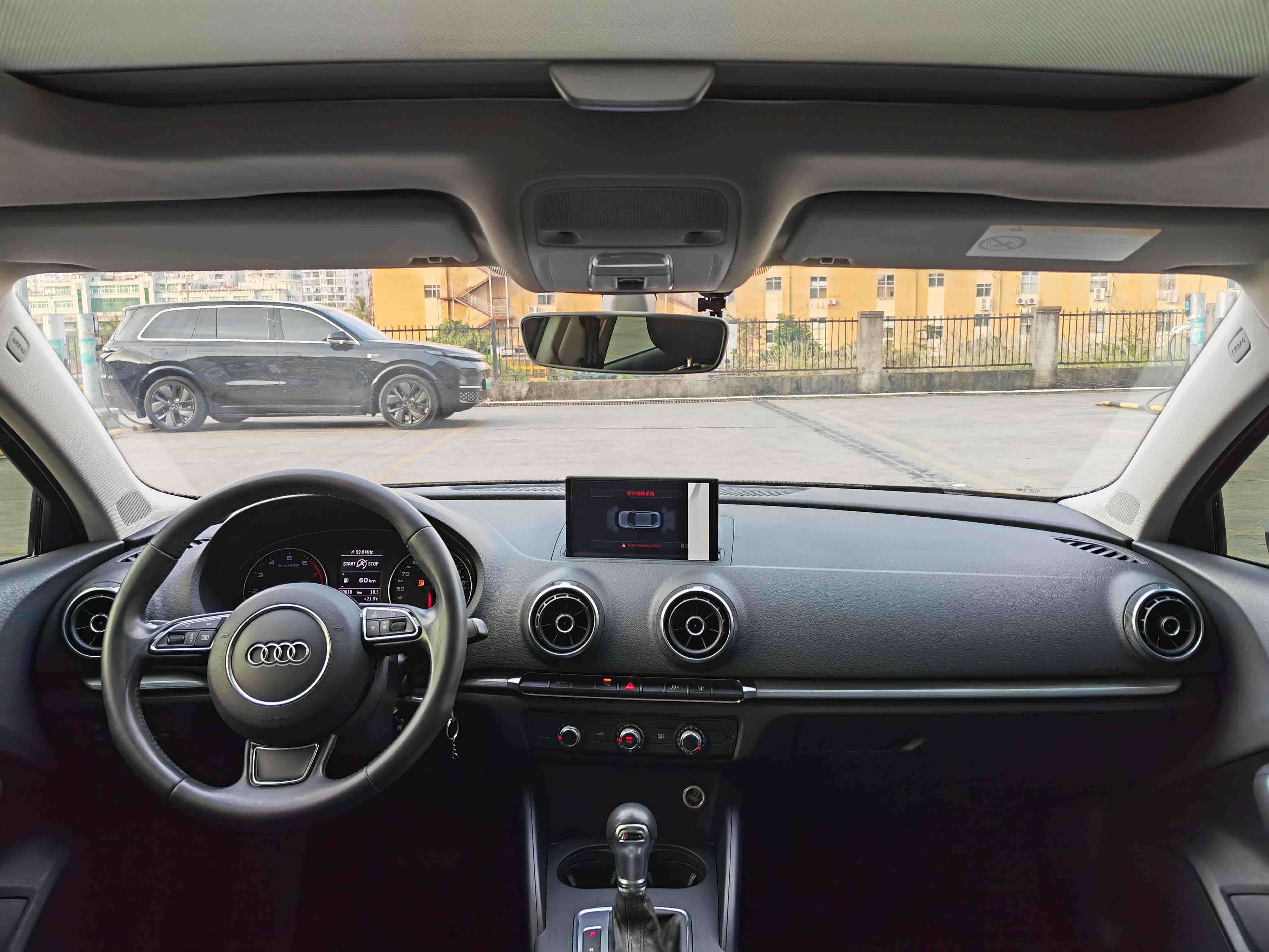 Audi A3 2016 car image #4