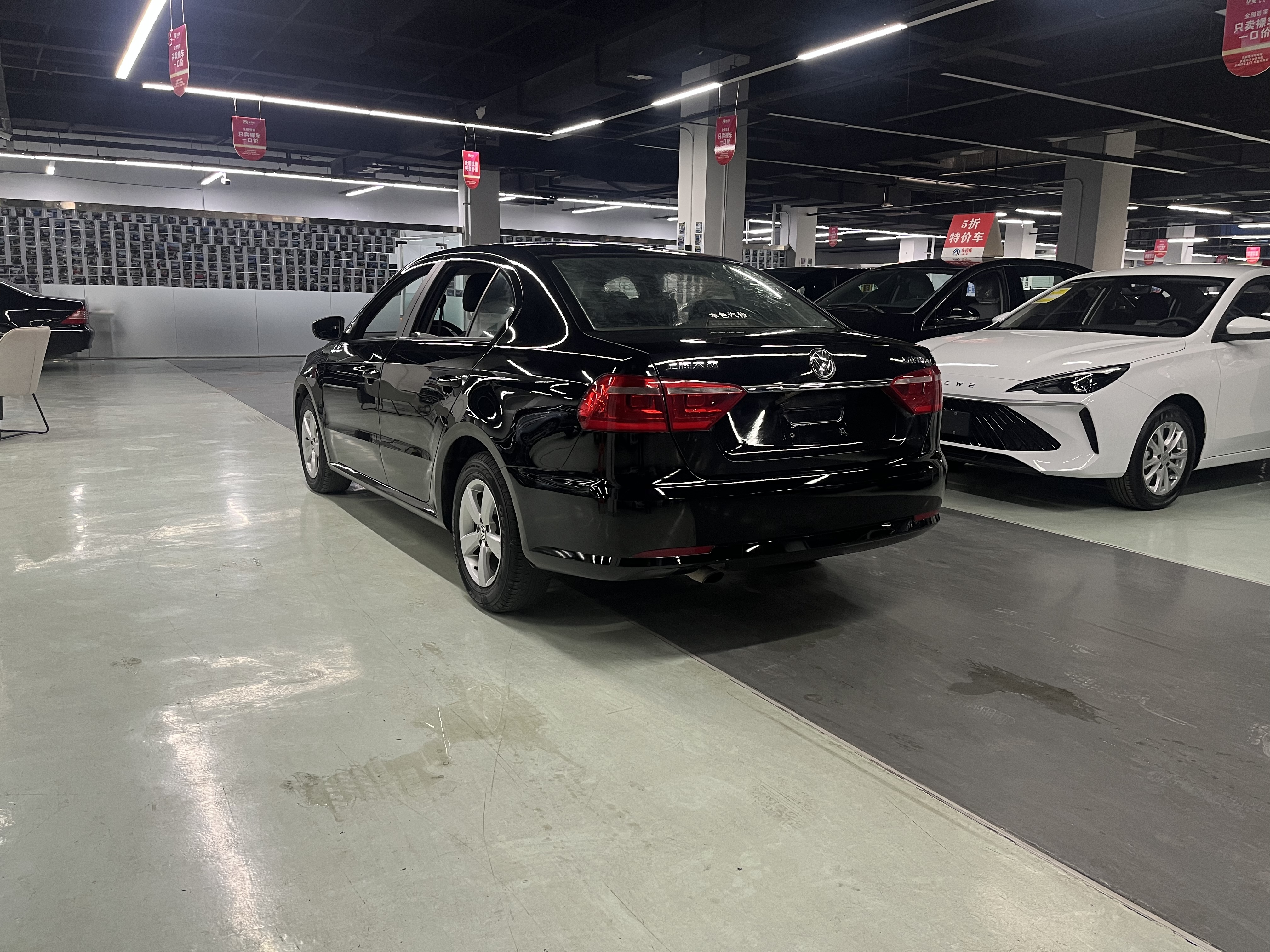 Volkswagen Lavida 2014 car image #4