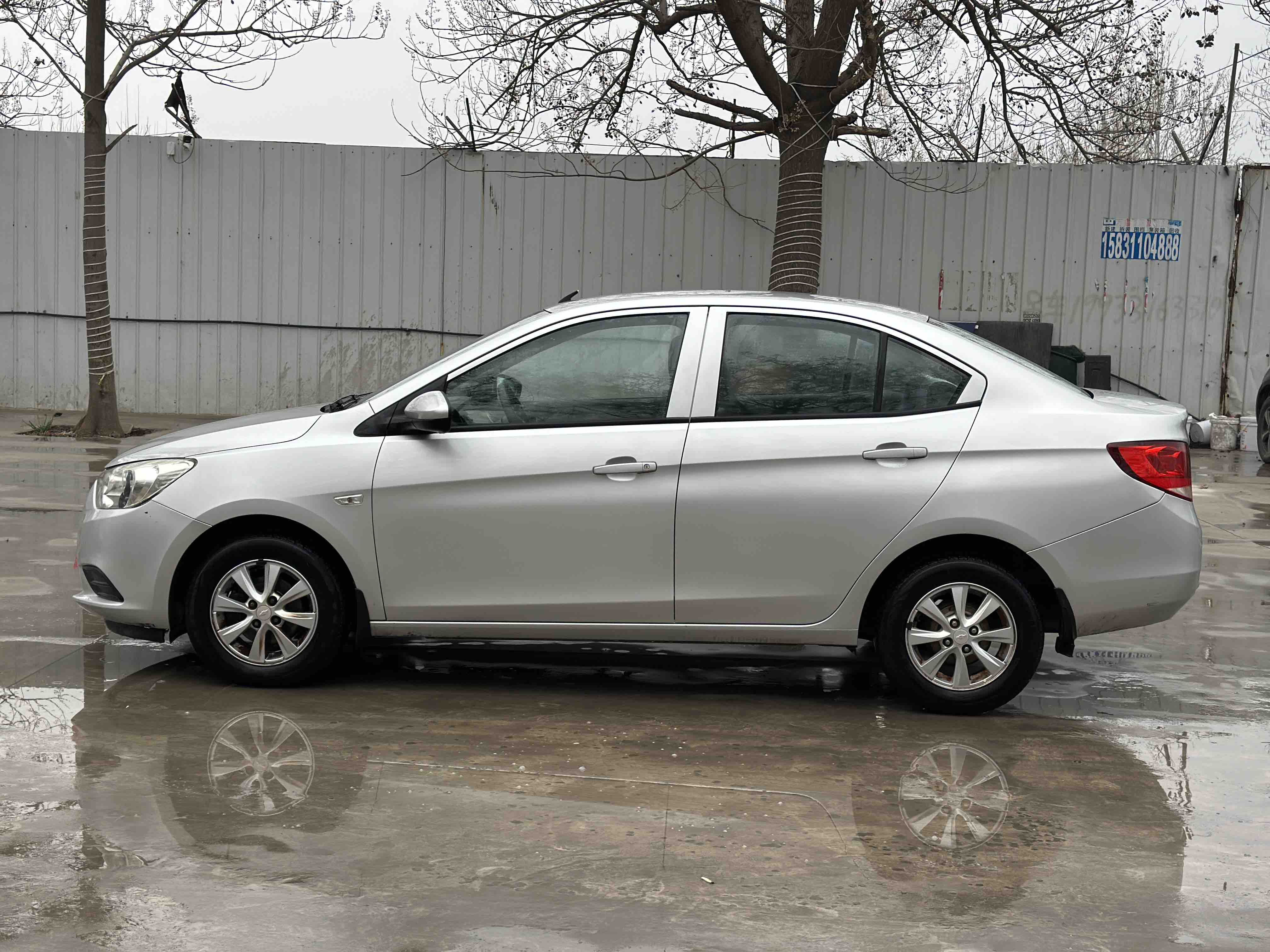 Chevrolet Sail 2015 imagem de carro #4