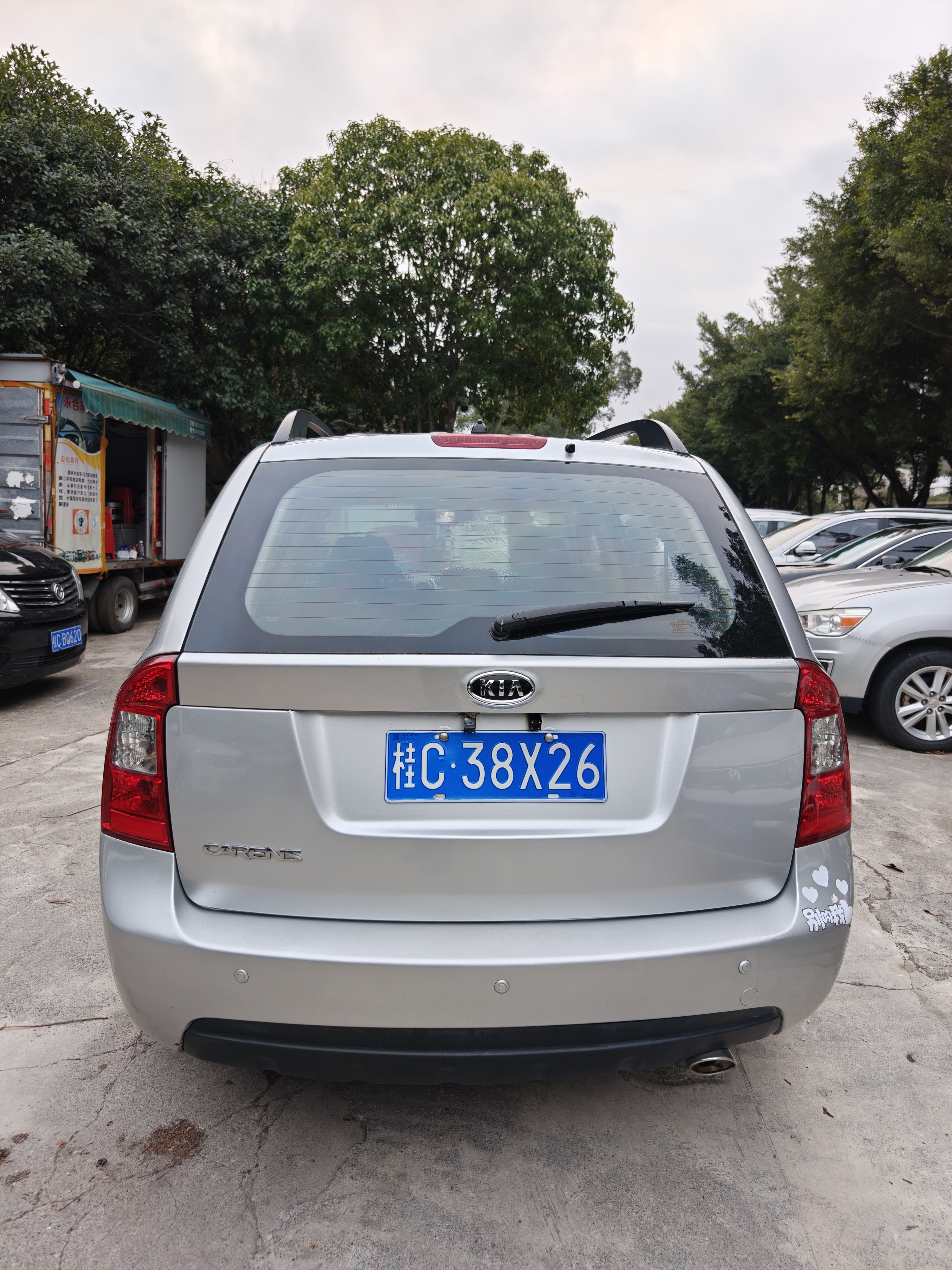 起亚 佳乐 2009 汽车图片 #4