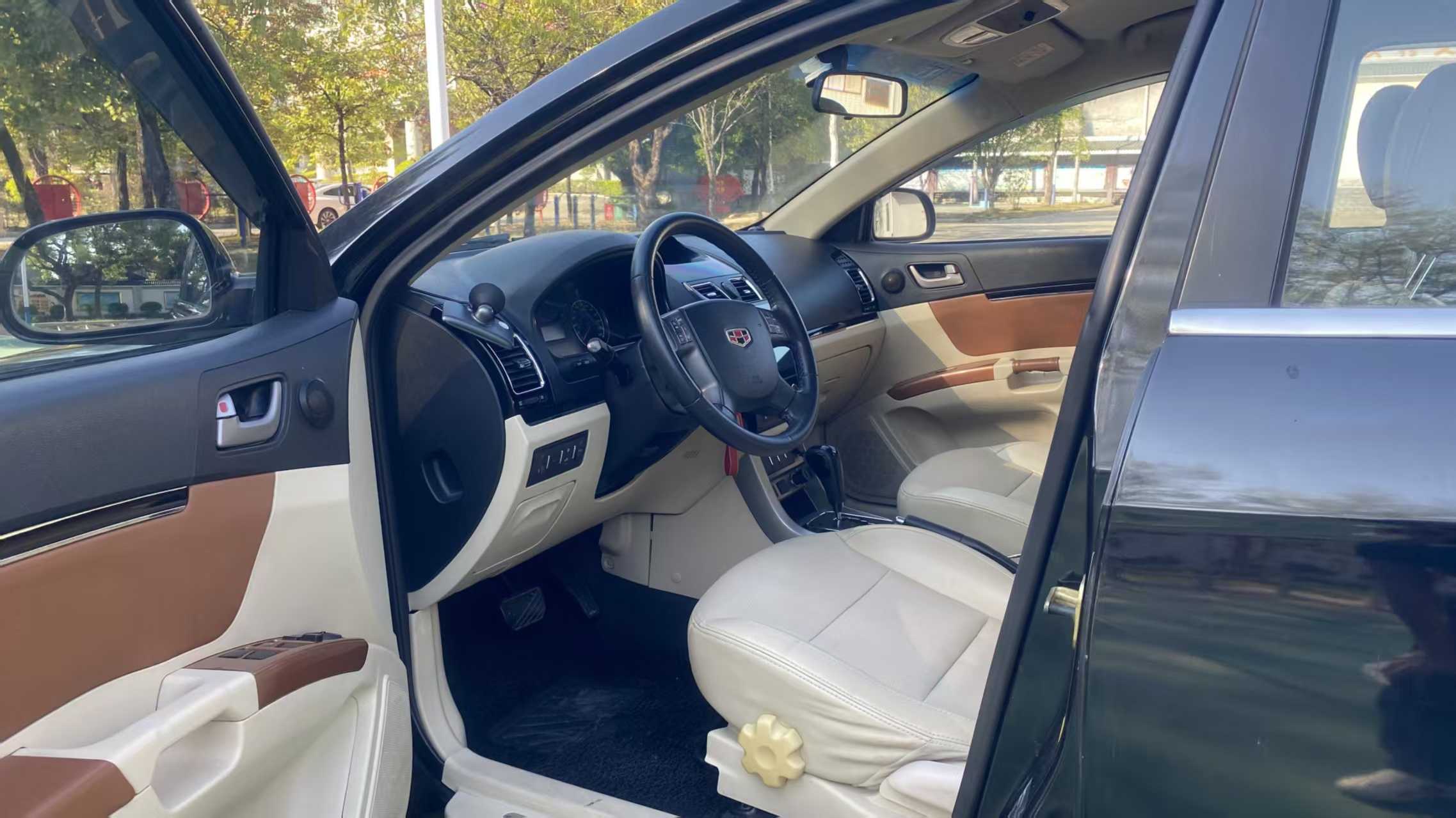 GEELY Emgrand Classic 2013 car image #4