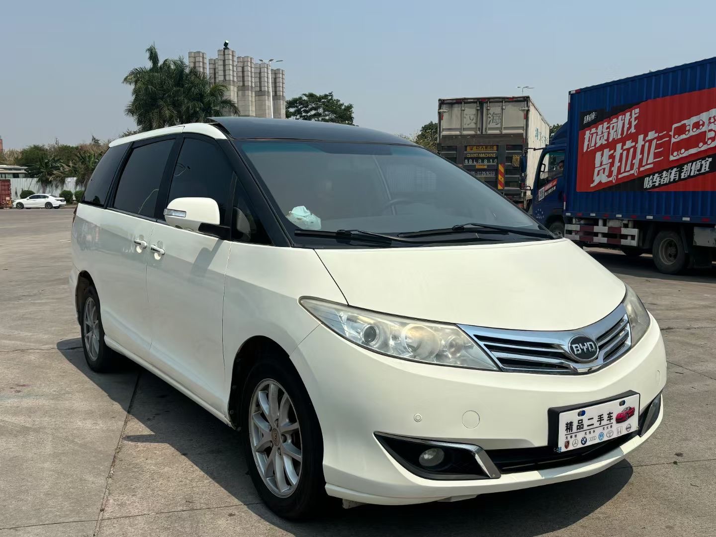 BYD M6 2015 #4 BYD M6 2015 car image #4