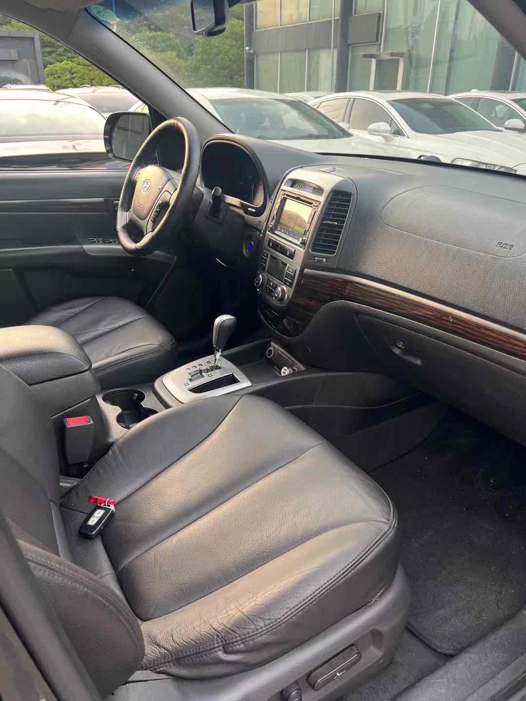 Hyundai Santa Fe Classic 2011 #4 Hyundai Santa Fe Classic 2011 car image #4