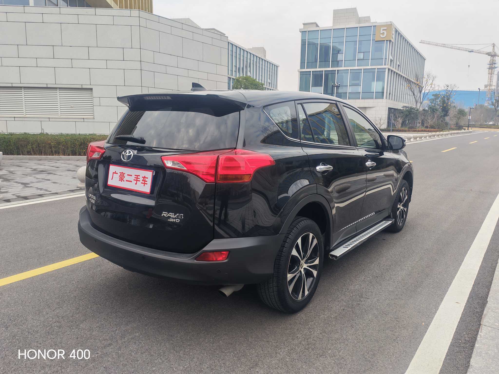 Toyota RAV4 2016 car image #4
