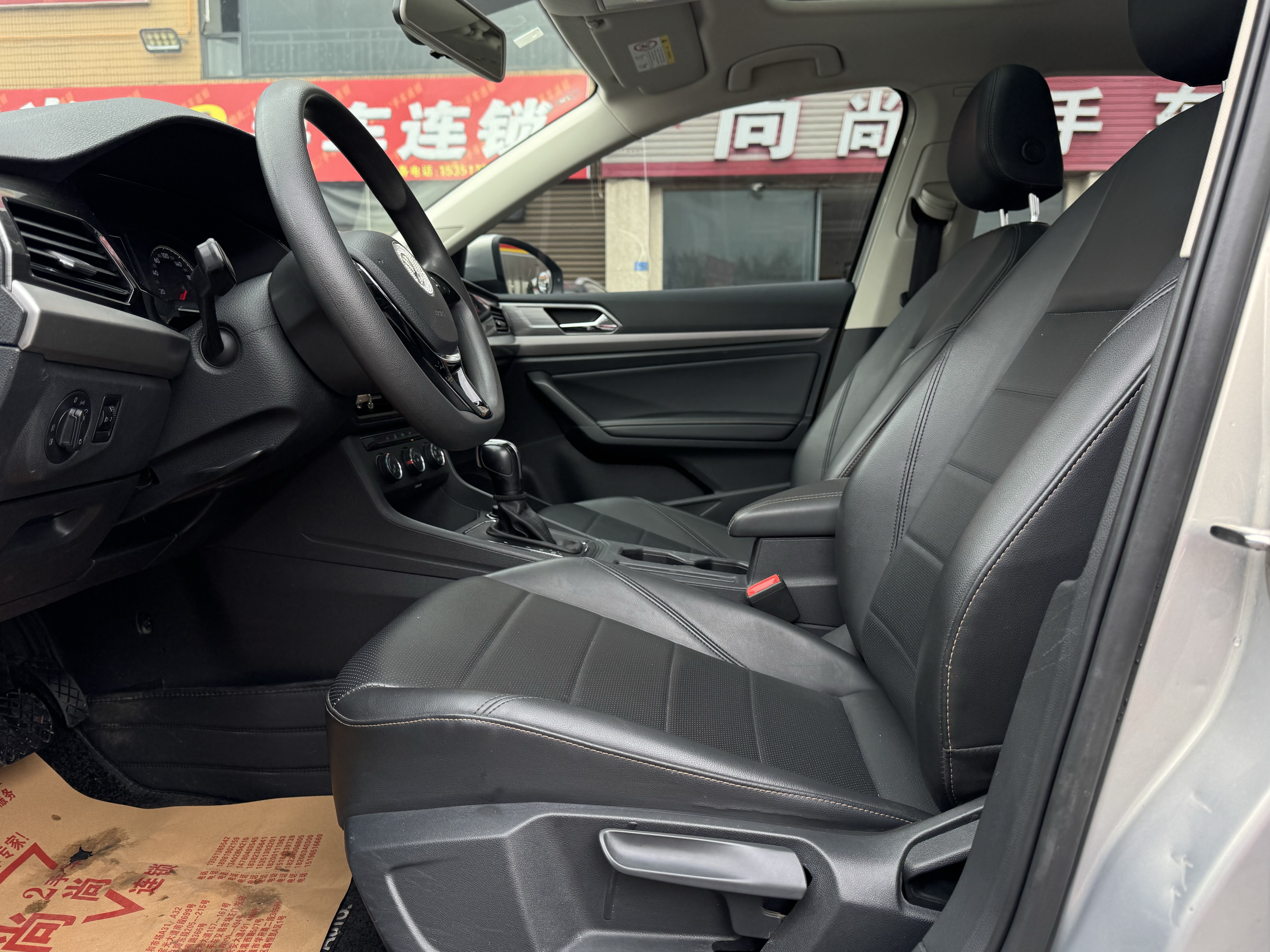 Volkswagen Lavida 2019 #4 Volkswagen Lavida 2019 car image #4