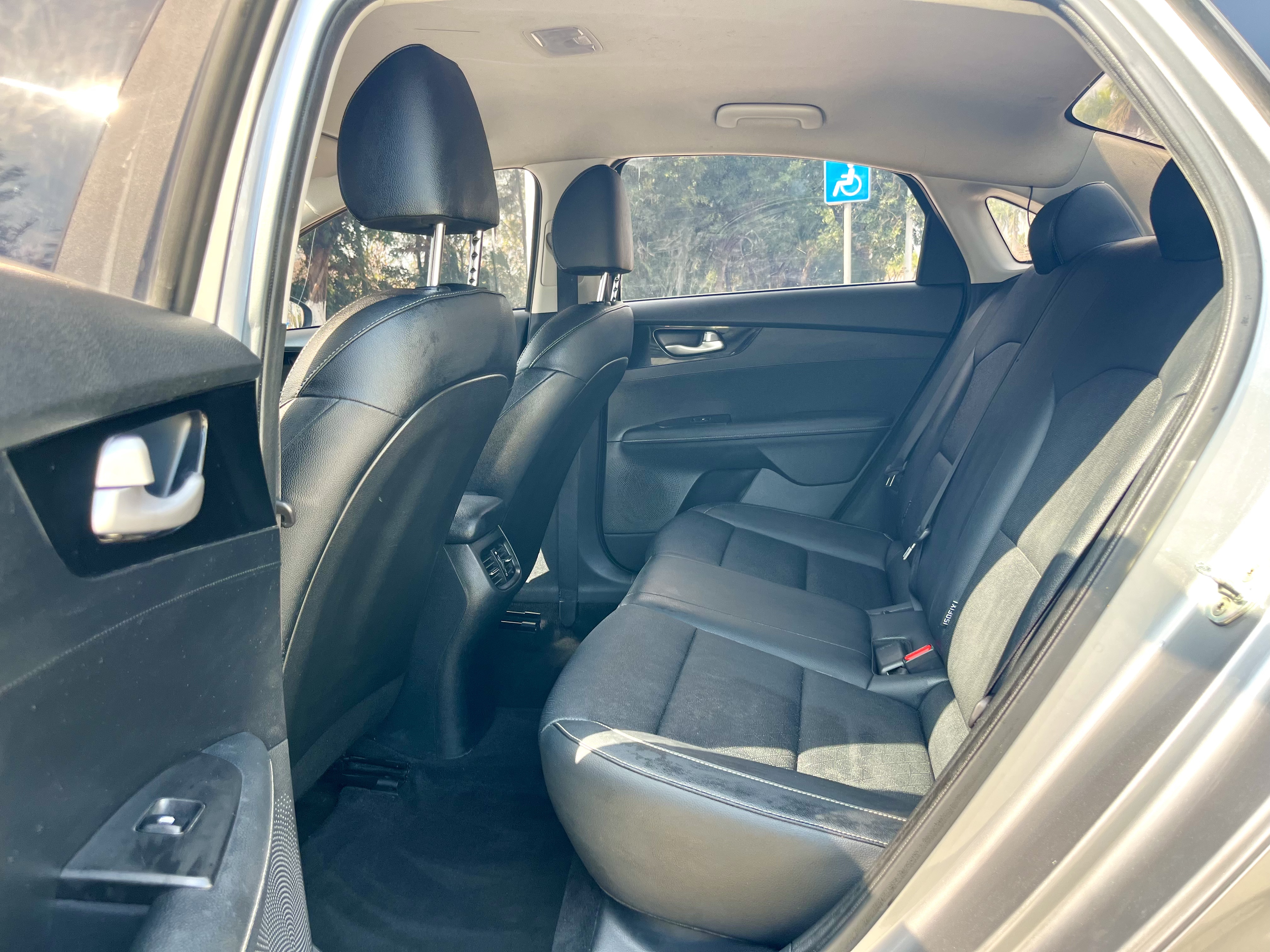 Kia K3 2020 car image #4