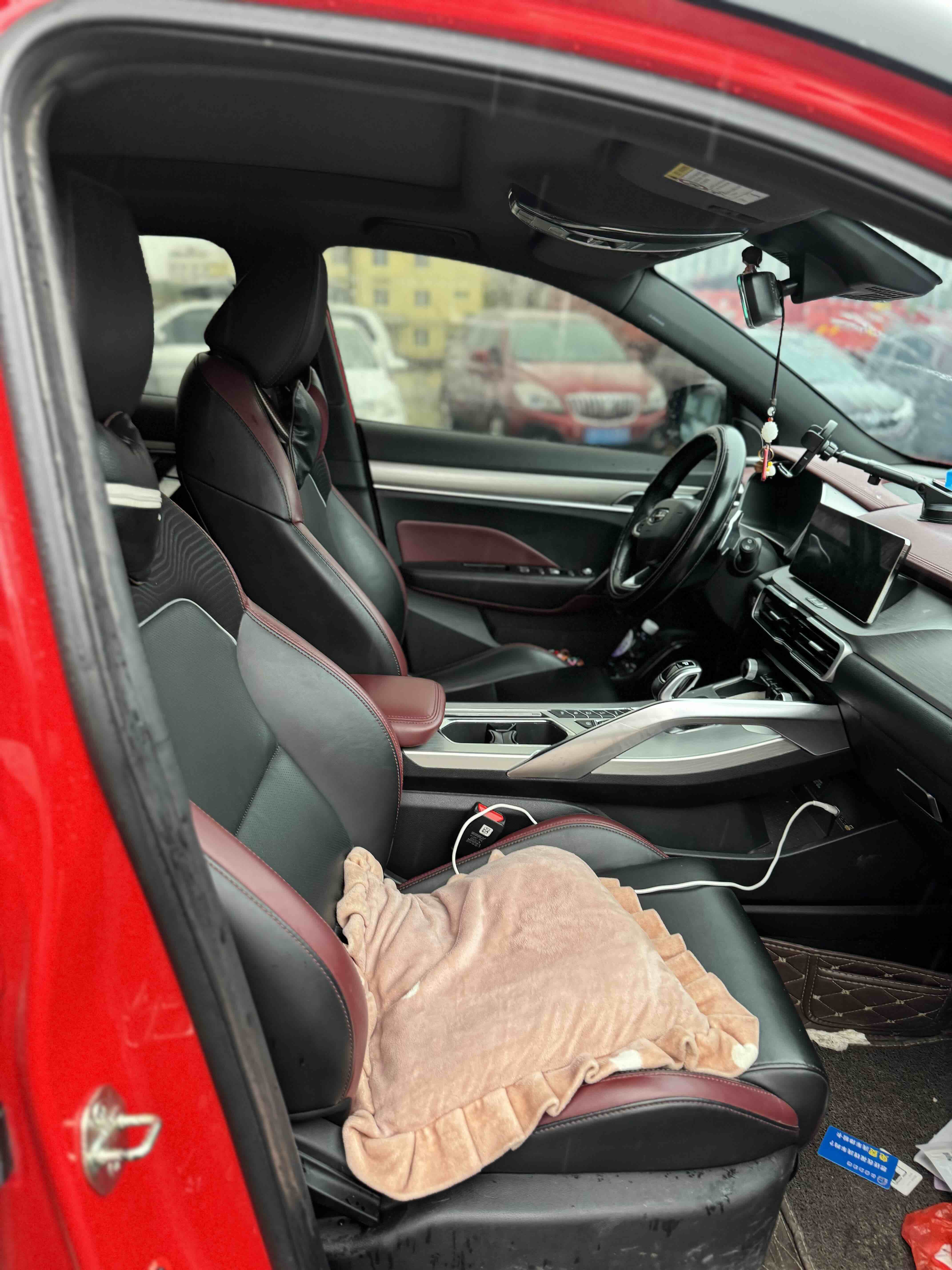 GEELY Coolray 2019 car image #4