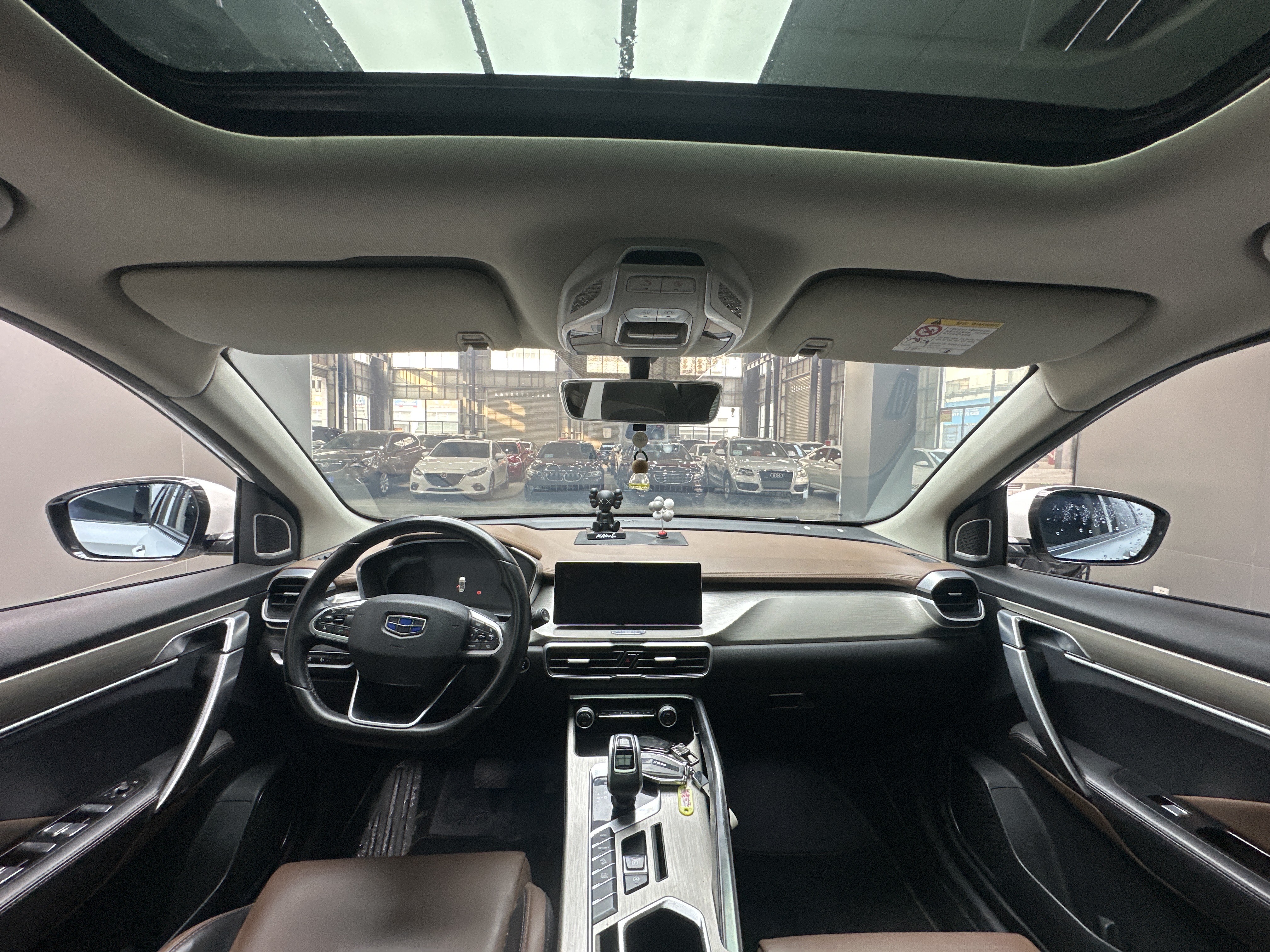 GEELY Coolray 2019 #4 GEELY Coolray 2019 car image #4