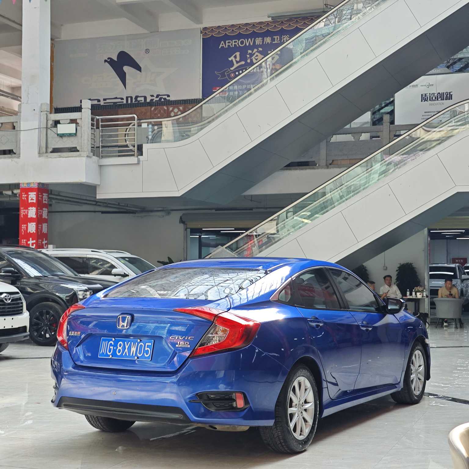 Honda Civic 2018 صورة سيارة #4