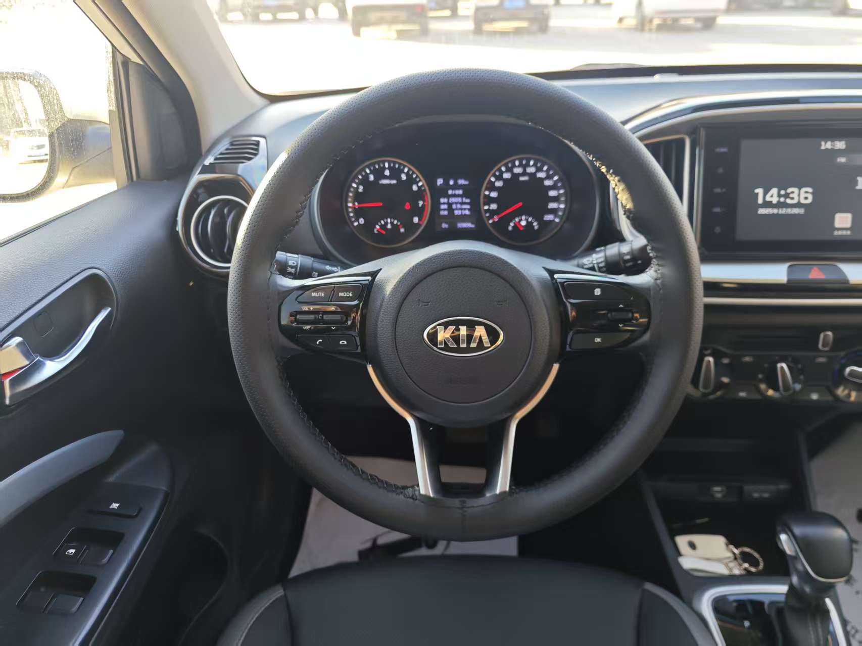 Kia KX1 2021 car image #4